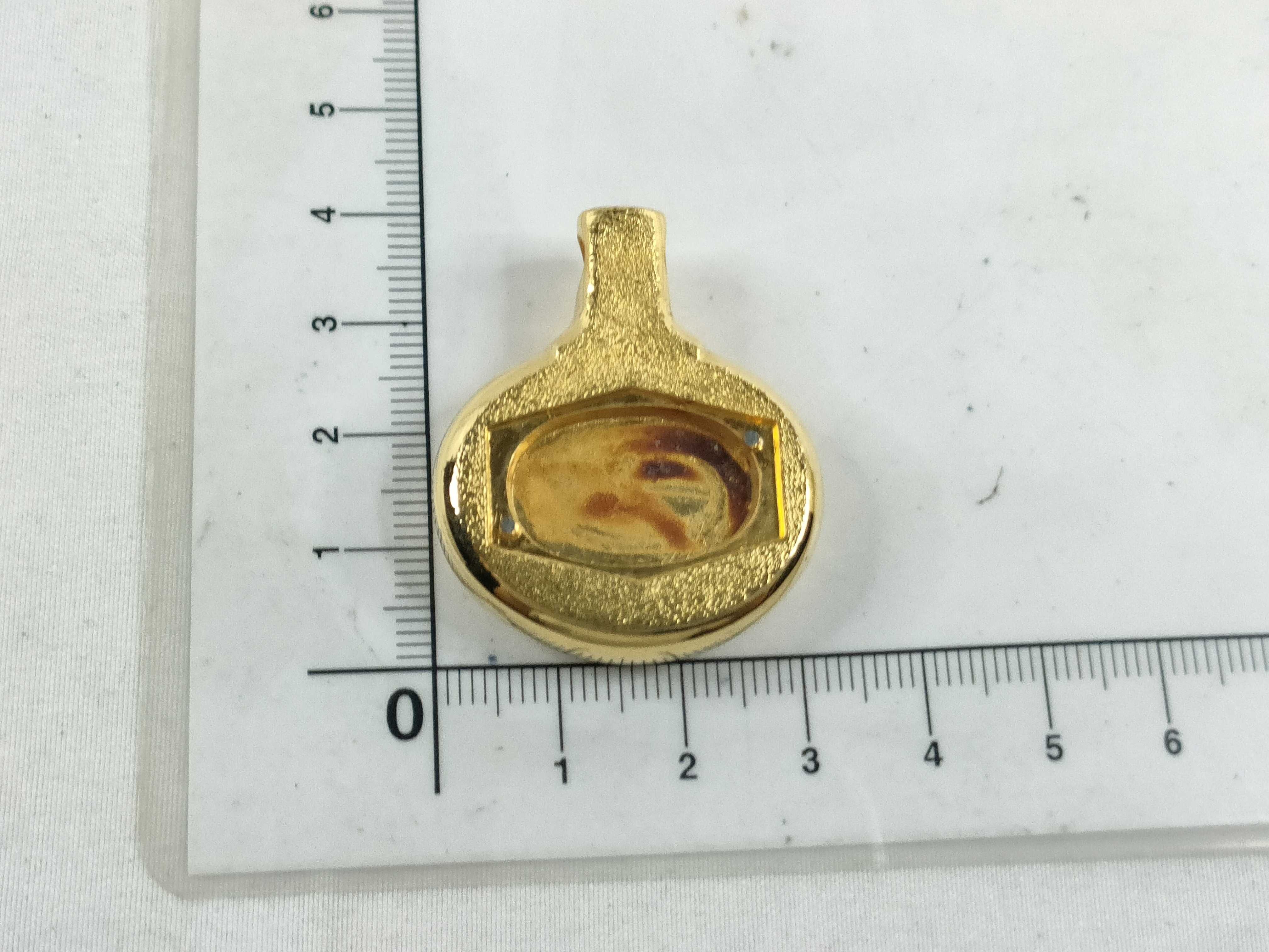 perfume charm — view 8