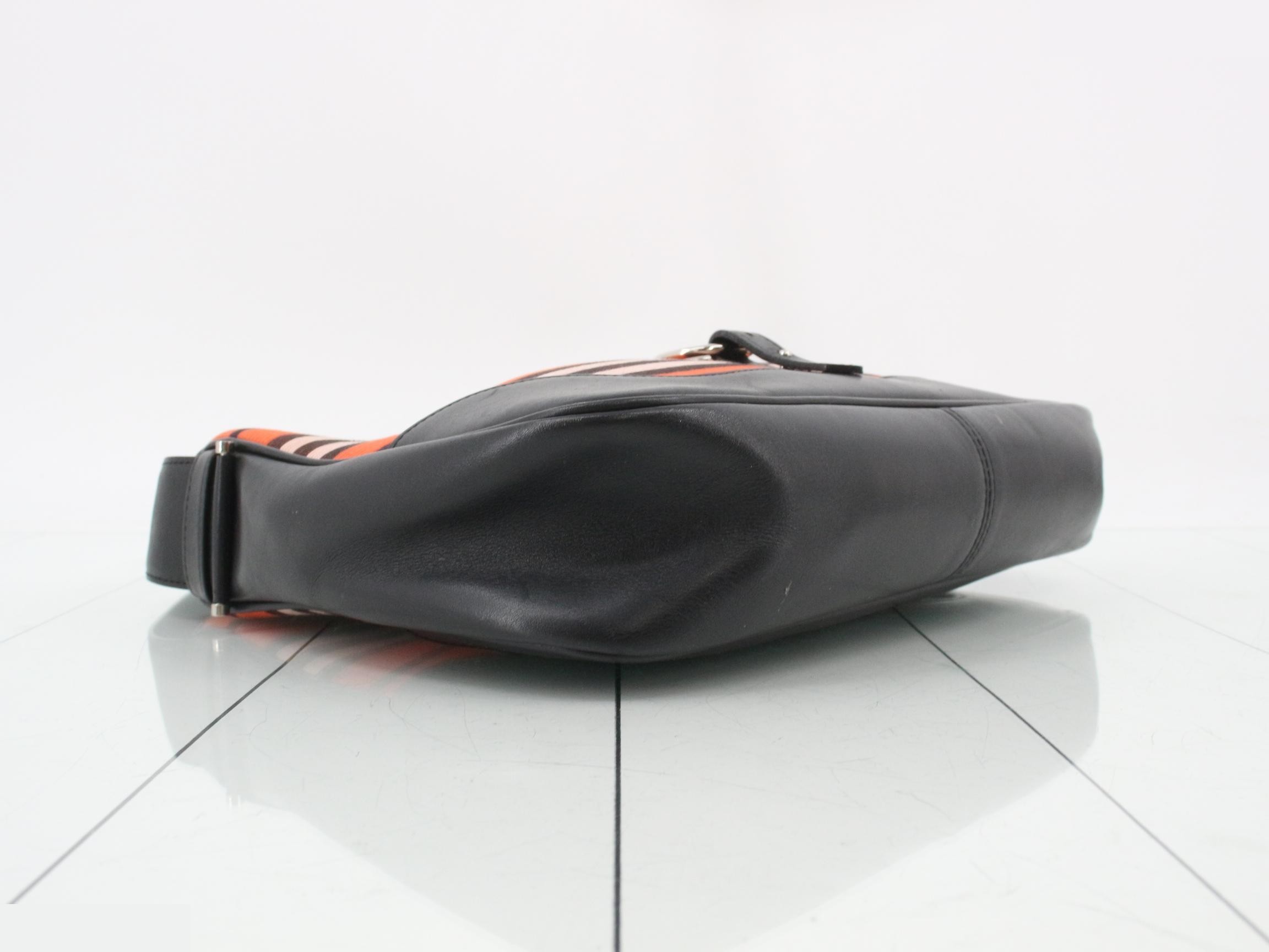 Other lines: Bags, One-shoulder bags, Stripe, Orange, Black — view 5