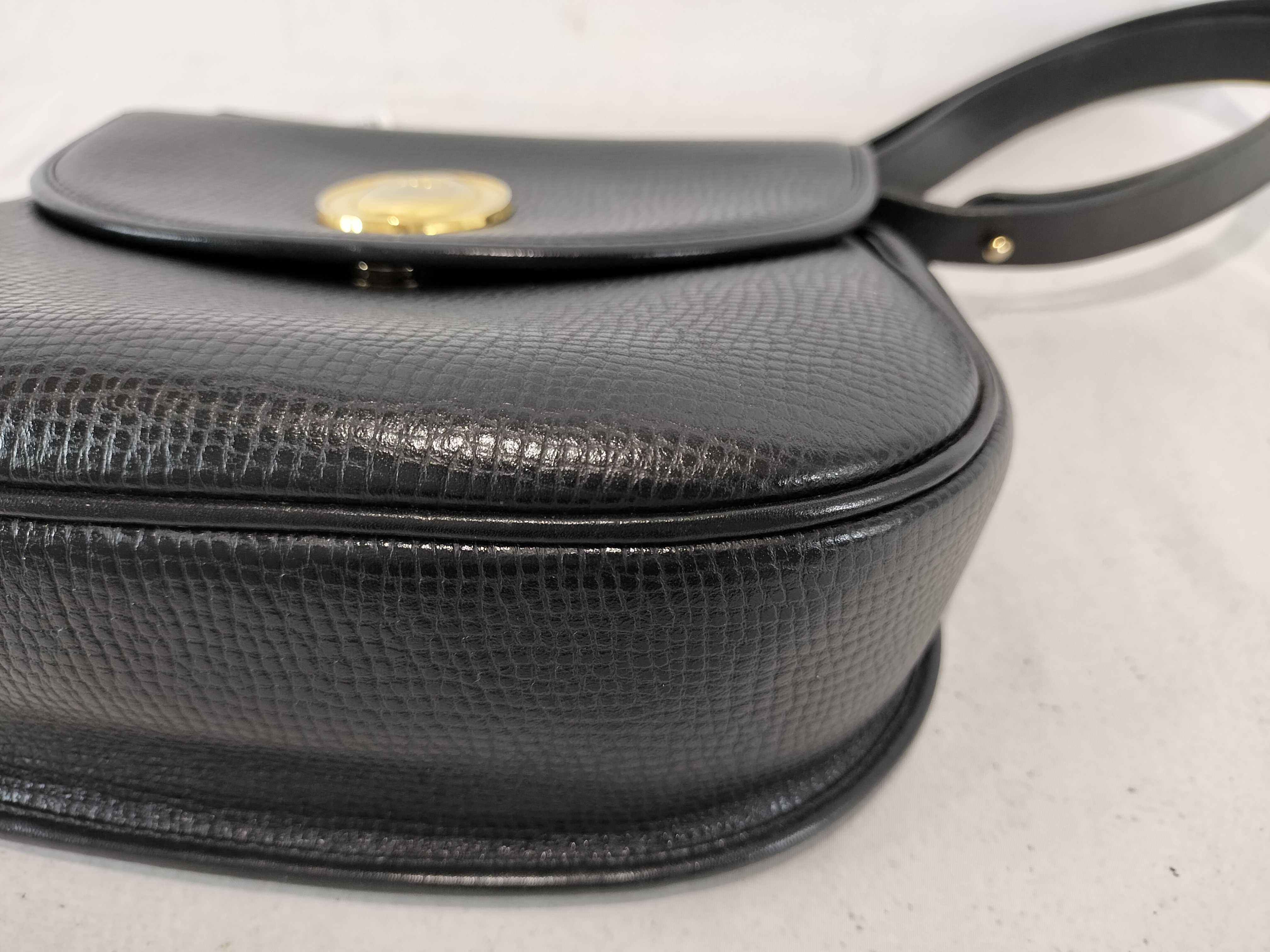 CD Logo One-Shoulder Shoulder Bag — view 7