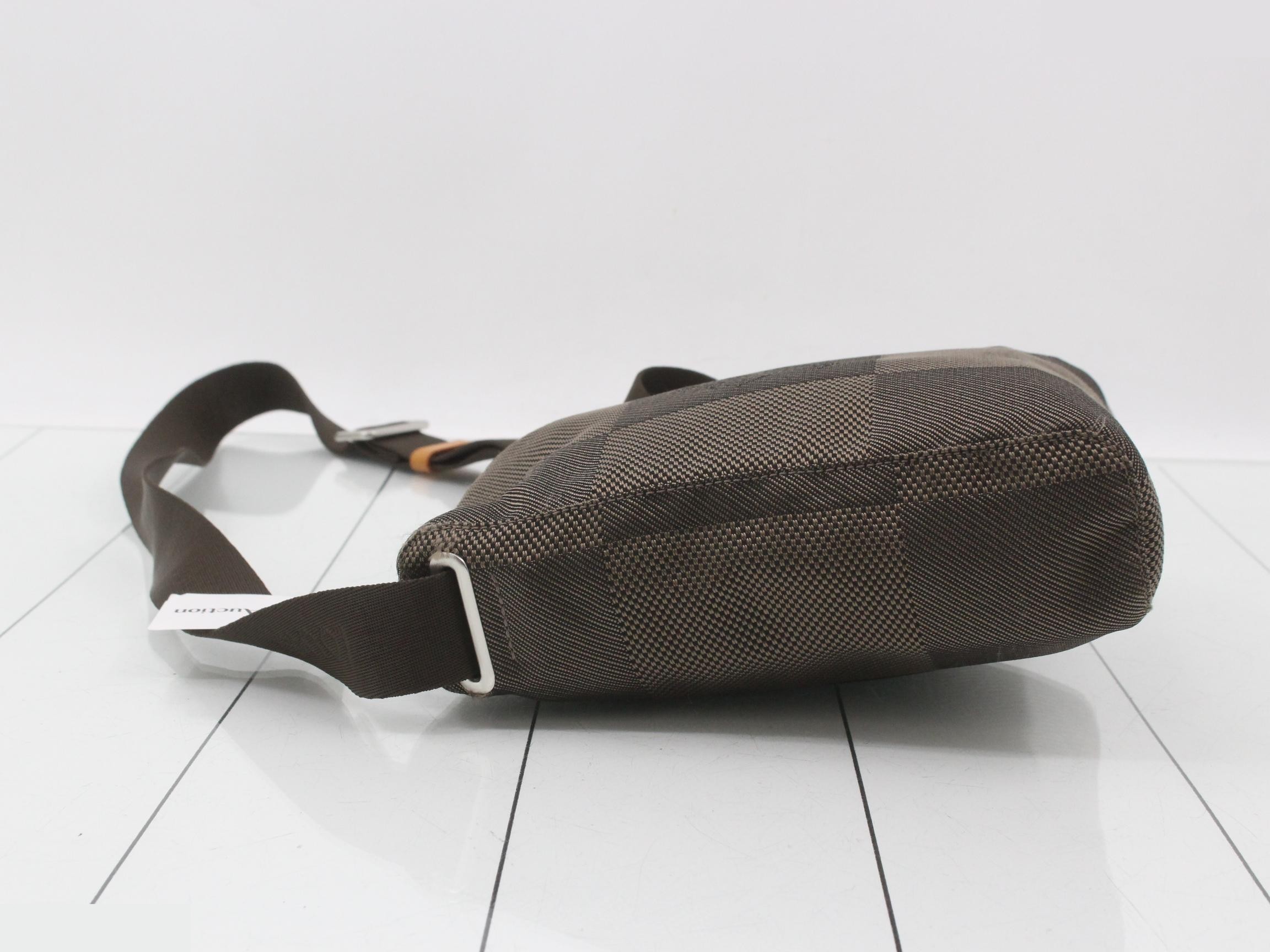 Arche Tail — view 4