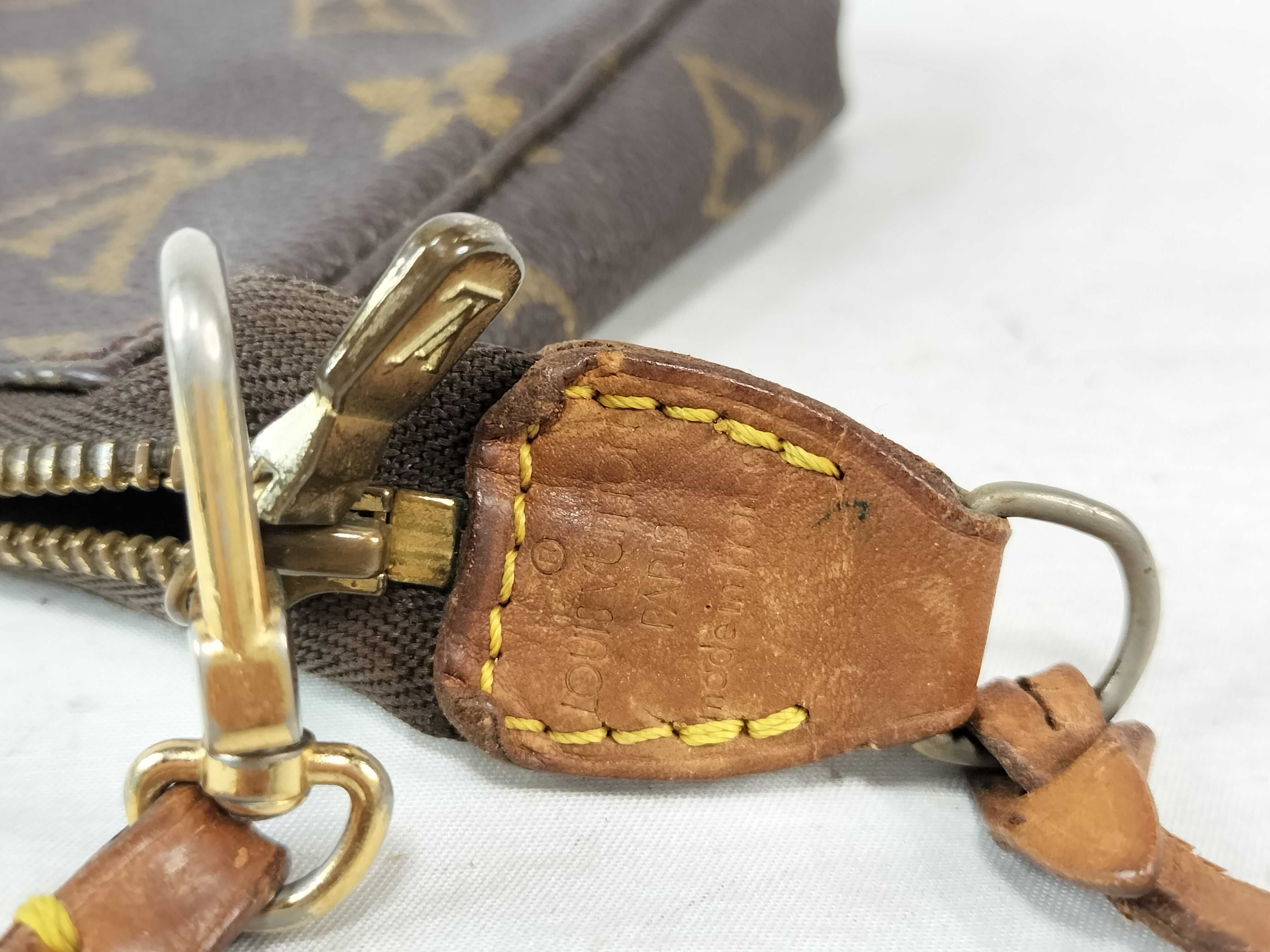 Monogram Louis Vuitton Accessoires Handbag — view 11