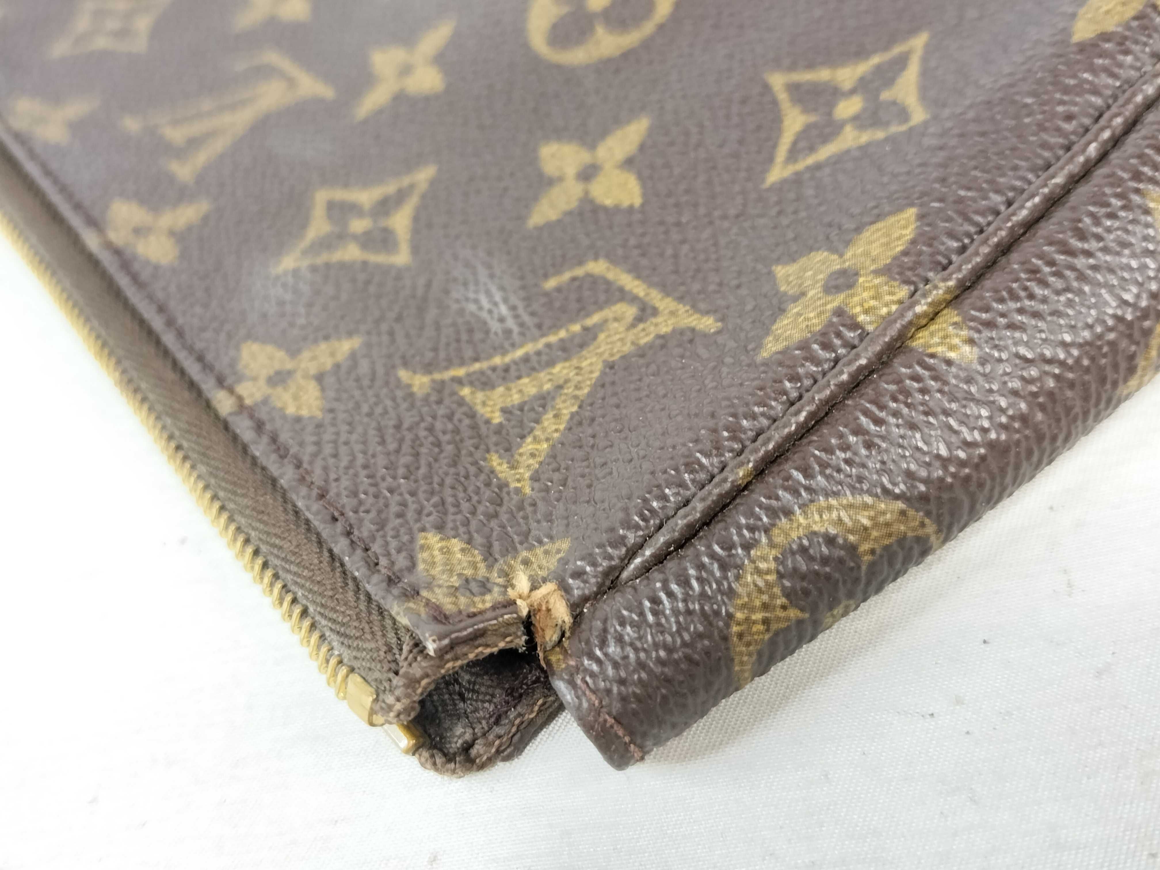 Monogram Louis Vuitton Accessoires Handbag — view 14