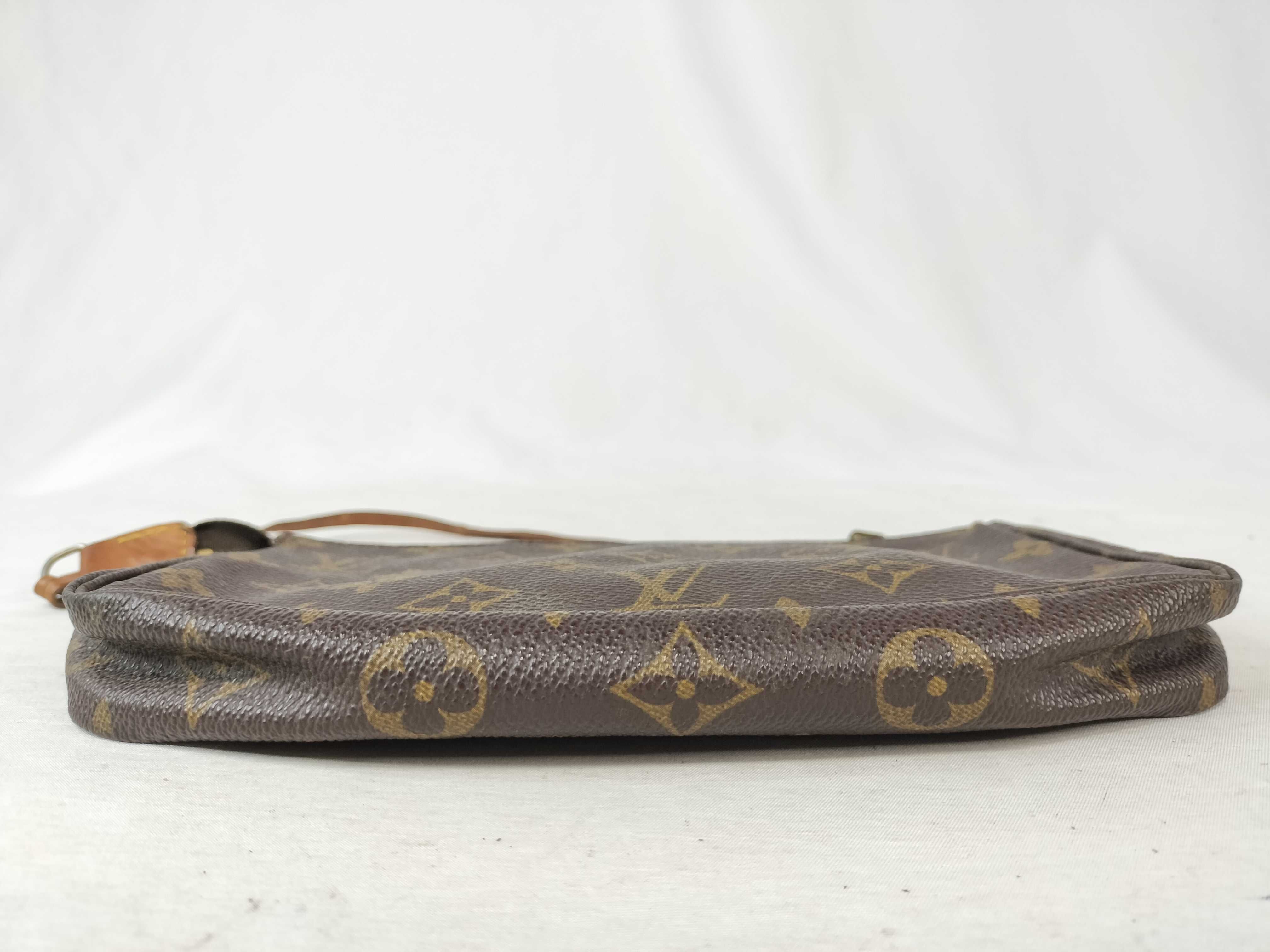 Monogram Louis Vuitton Accessoires Handbag — view 8