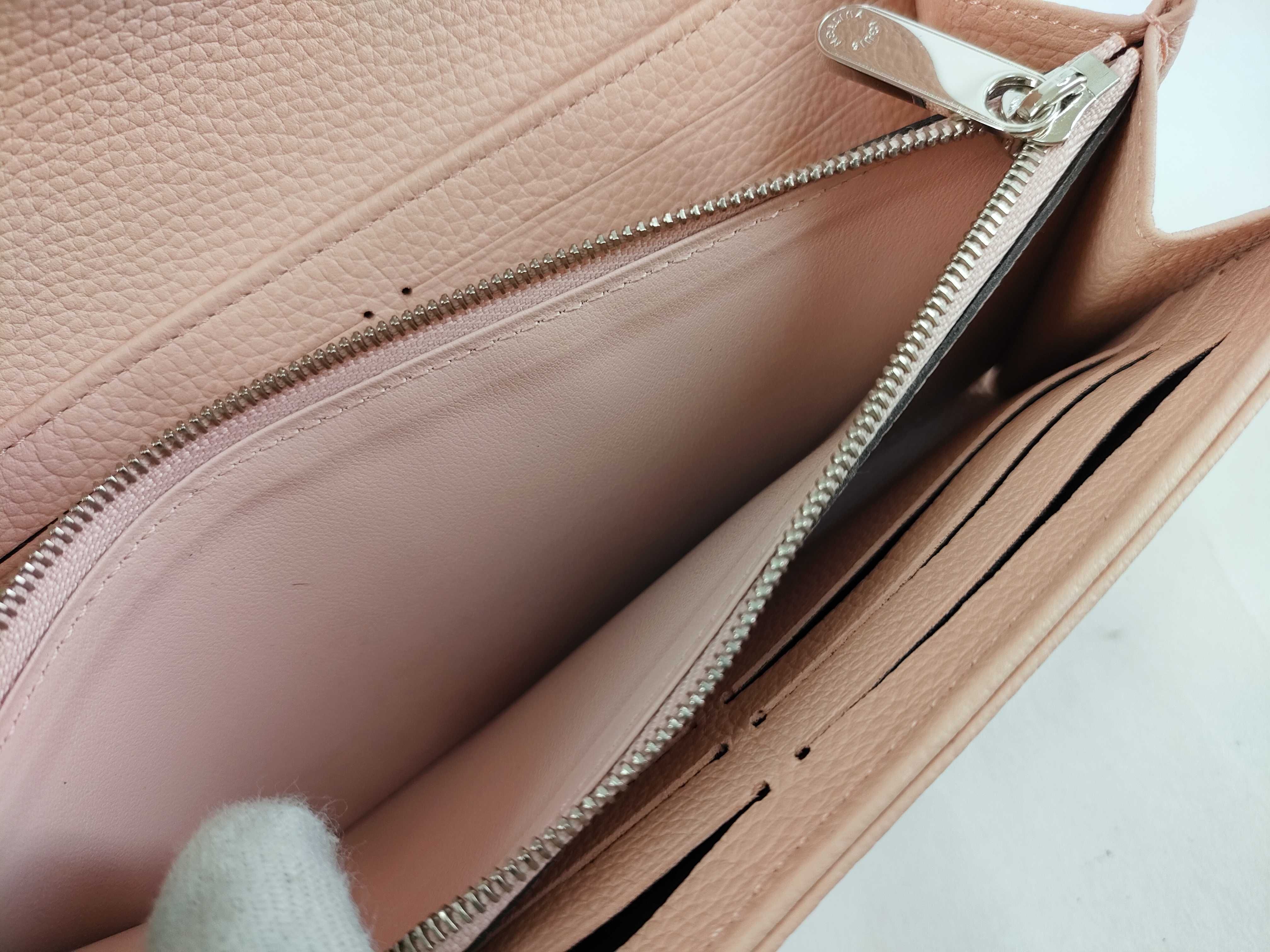 Mahina Portefeuille Iris Wallet with Box, Dust Bag, and Initials — view 11