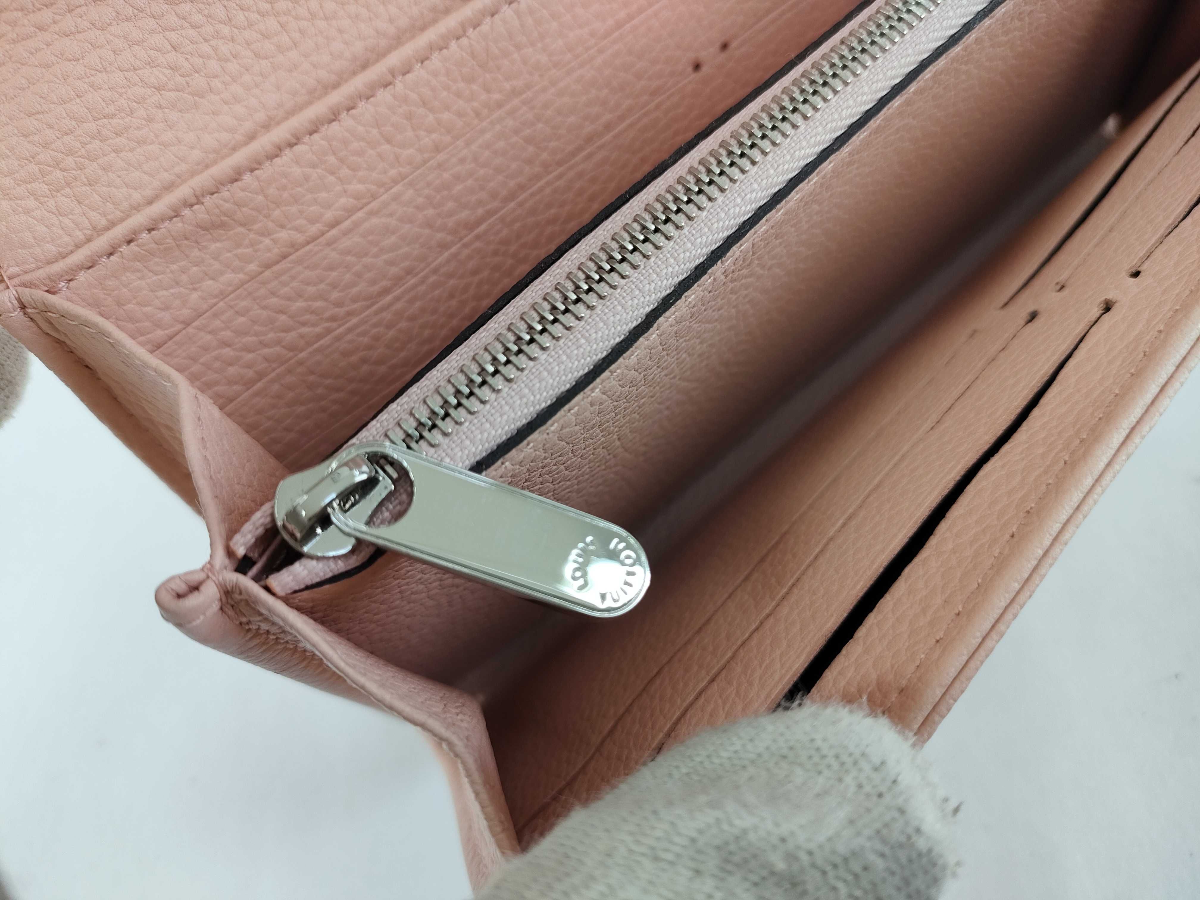 Mahina Portefeuille Iris Wallet with Box, Dust Bag, and Initials — view 12