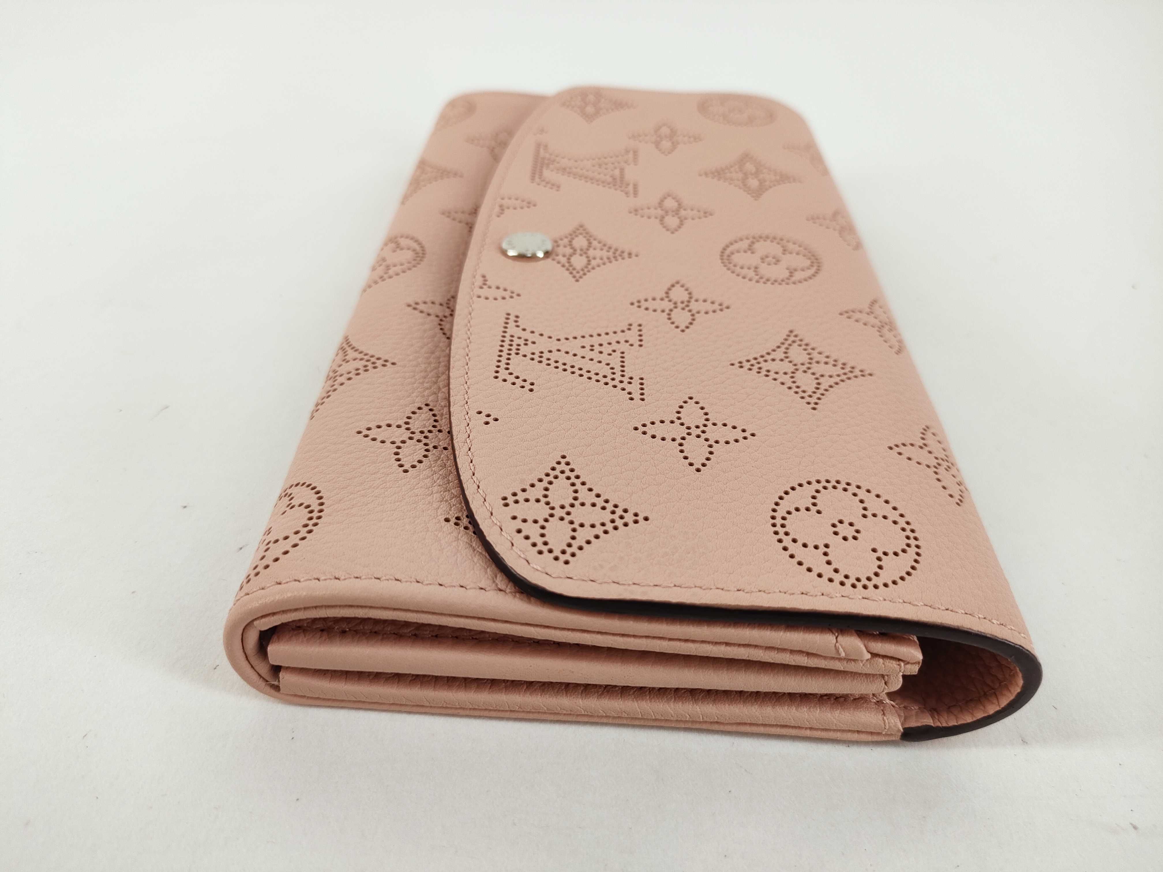 Mahina Portefeuille Iris Wallet with Box, Dust Bag, and Initials — view 4