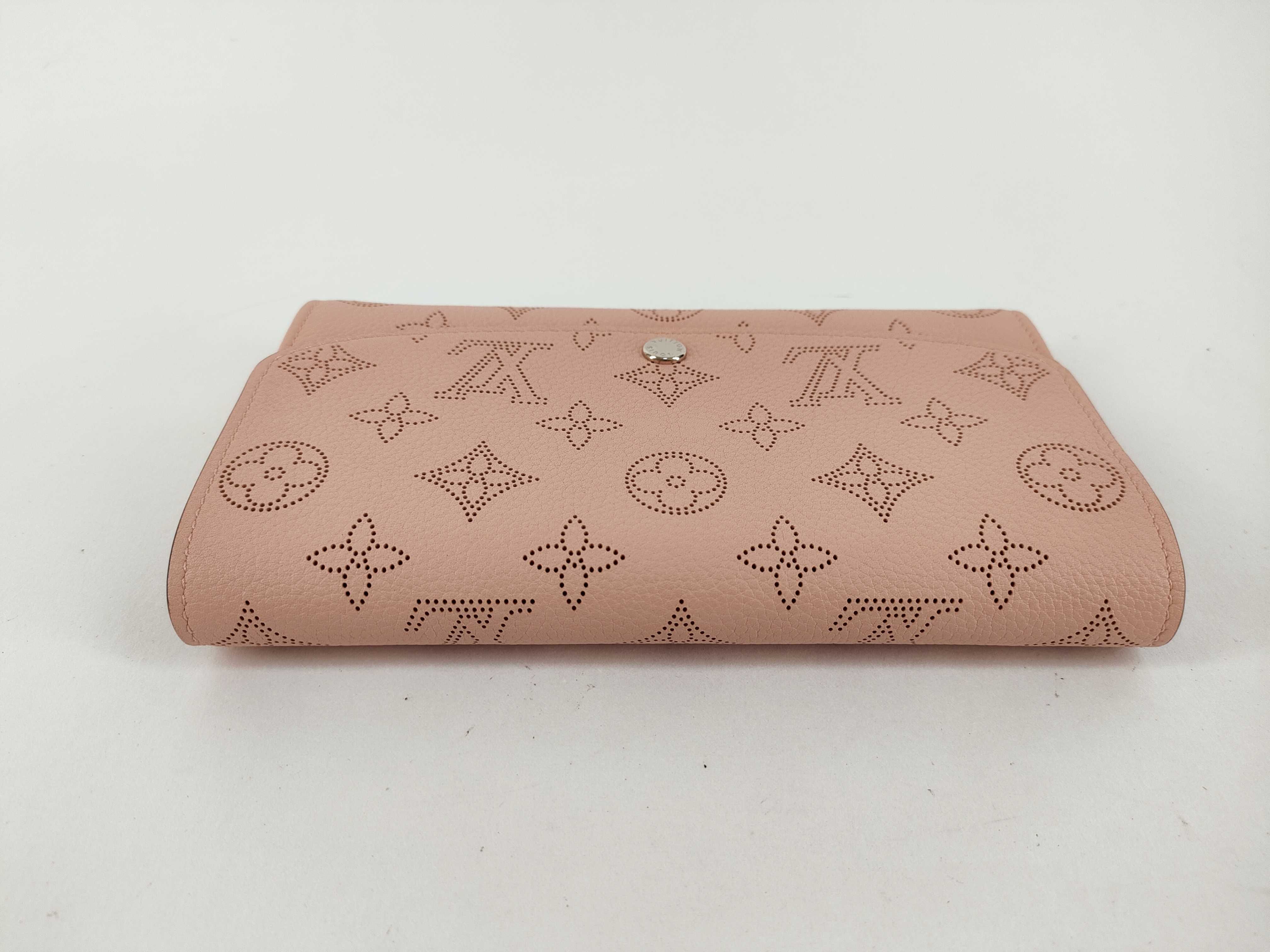 Mahina Portefeuille Iris Wallet with Box, Dust Bag, and Initials — view 7