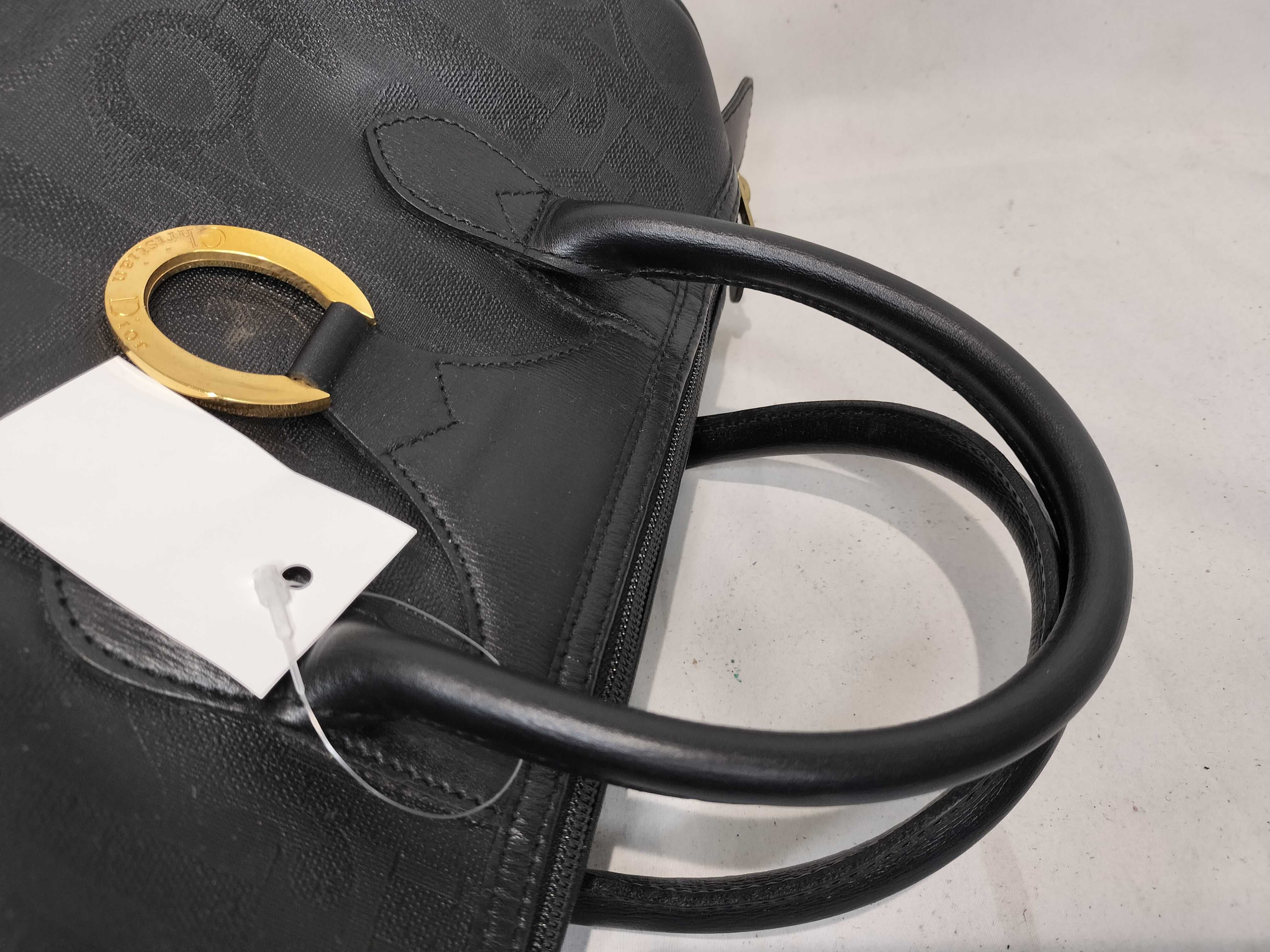 handbag — view 3