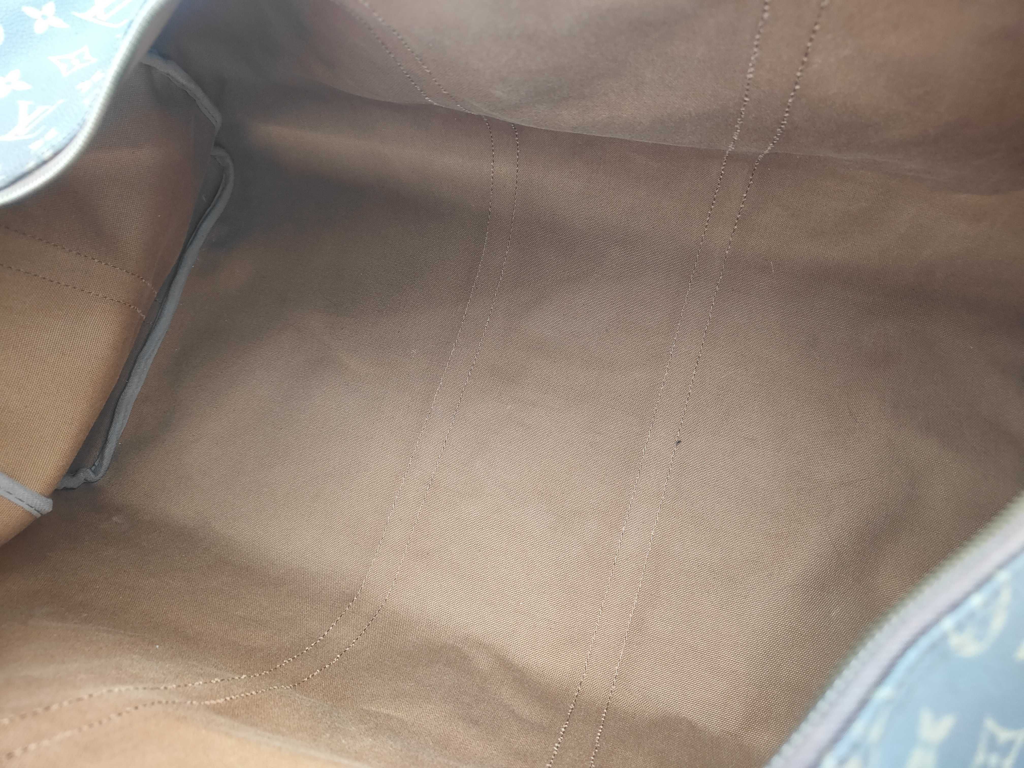 Monogram M41422 Keepall 60 (Old Model) Eclair Boston Bag — view 8