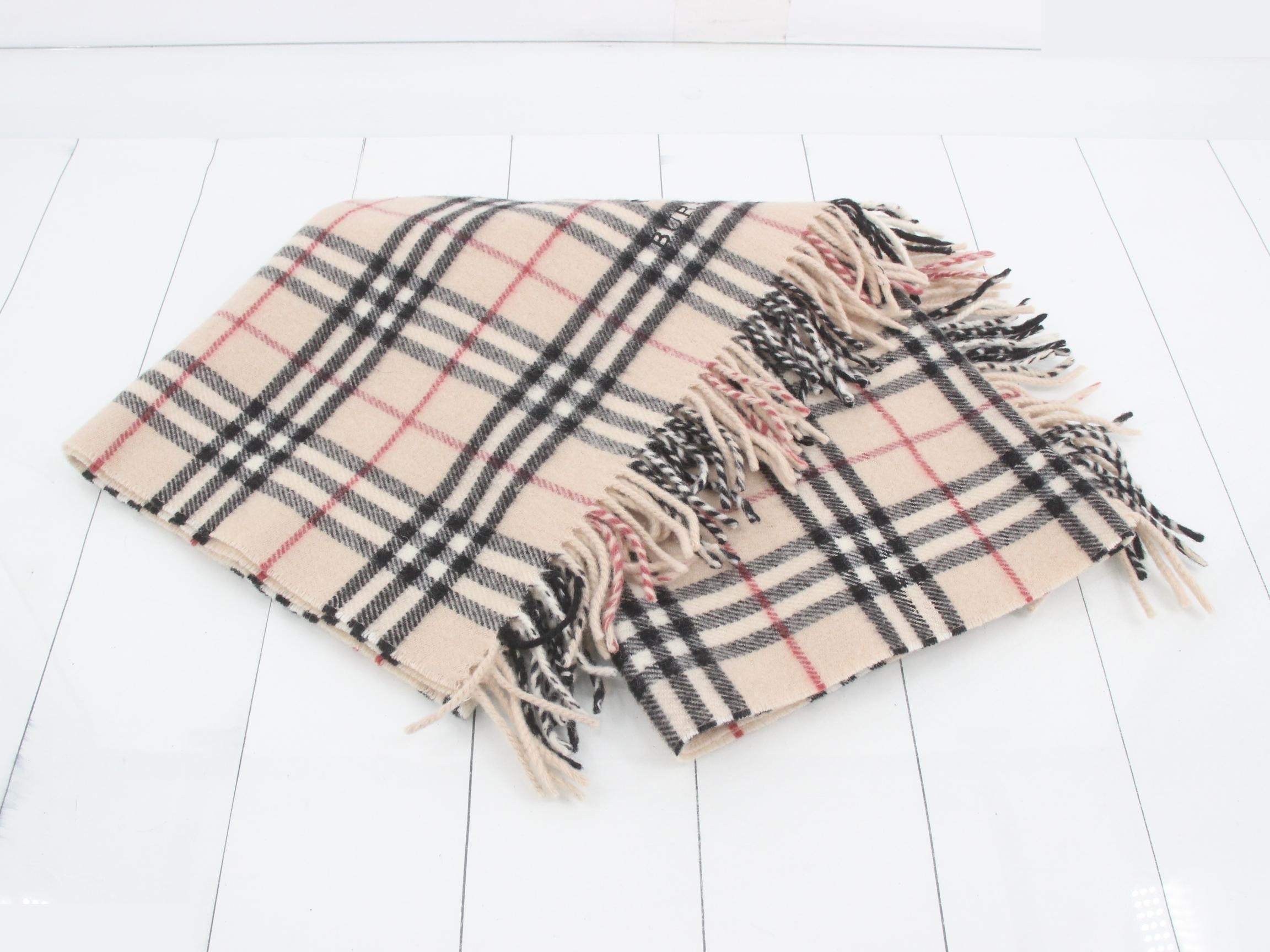 Scarf, Nova Check pattern, beige. — view 2