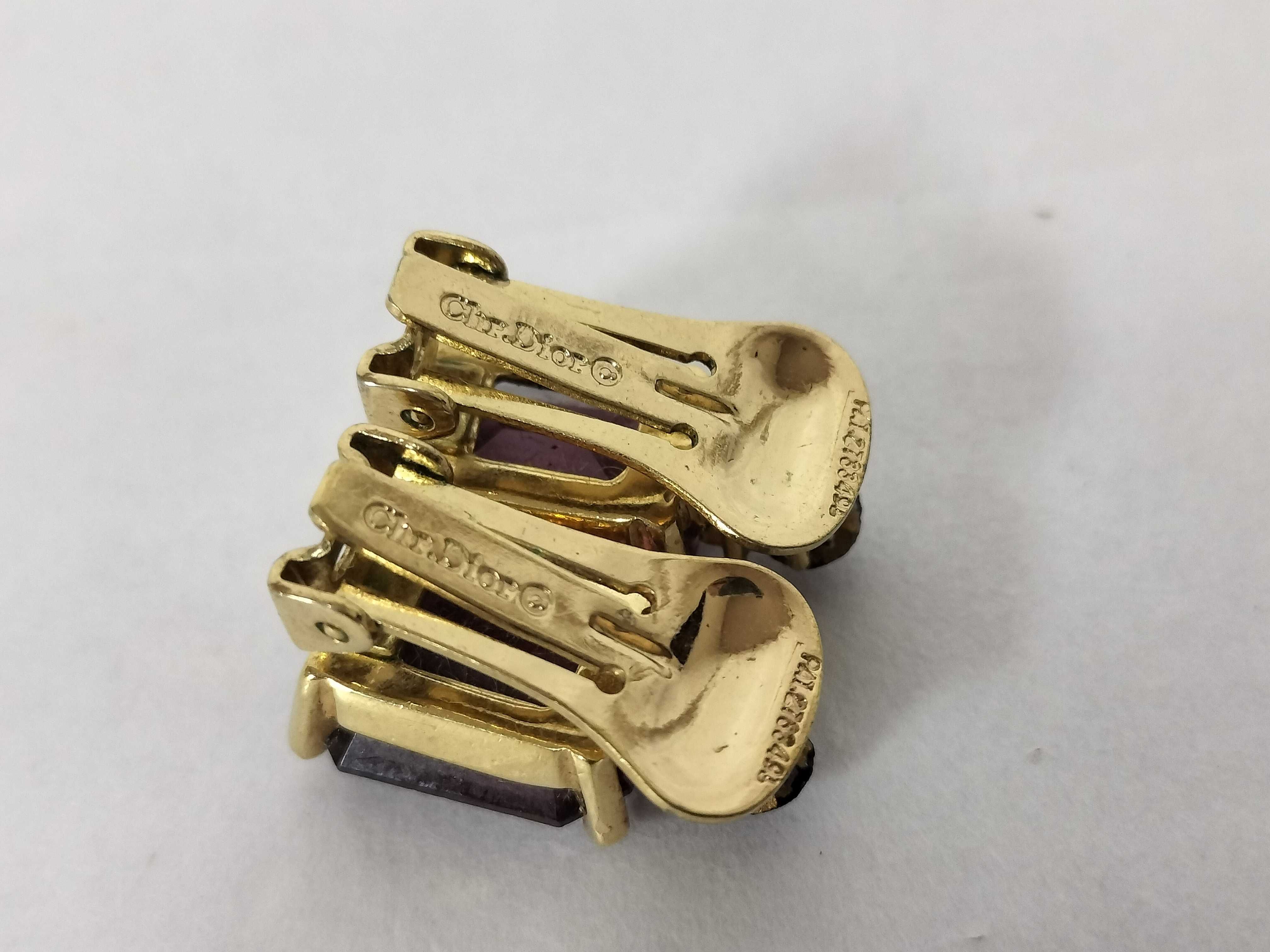 earrings — view 4