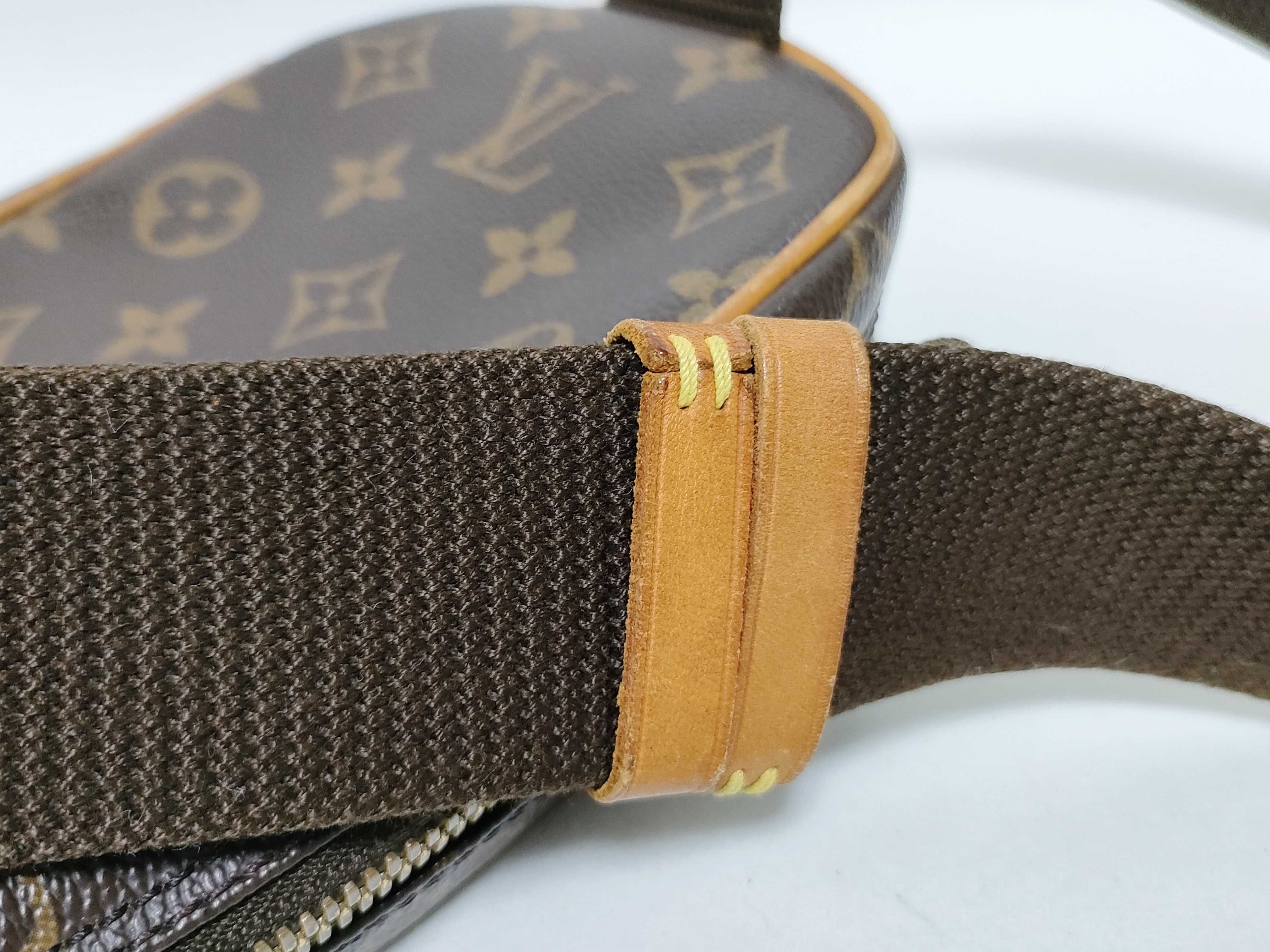 Monogram Pochette Gange M51870 Brown PVC Leather Body Bag Waist Bag — view 14