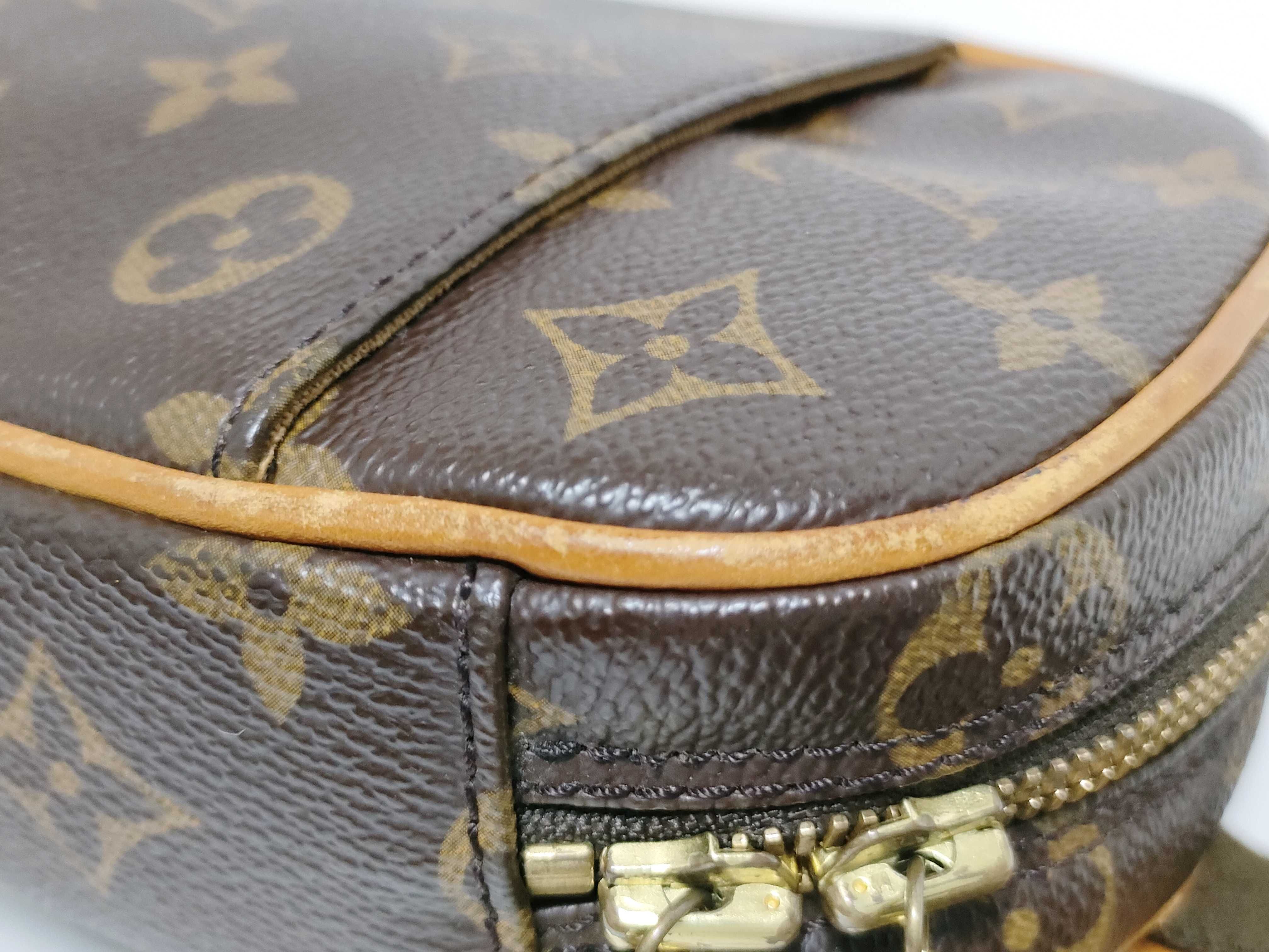 Monogram Pochette Gange M51870 Brown PVC Leather Body Bag Waist Bag — view 7