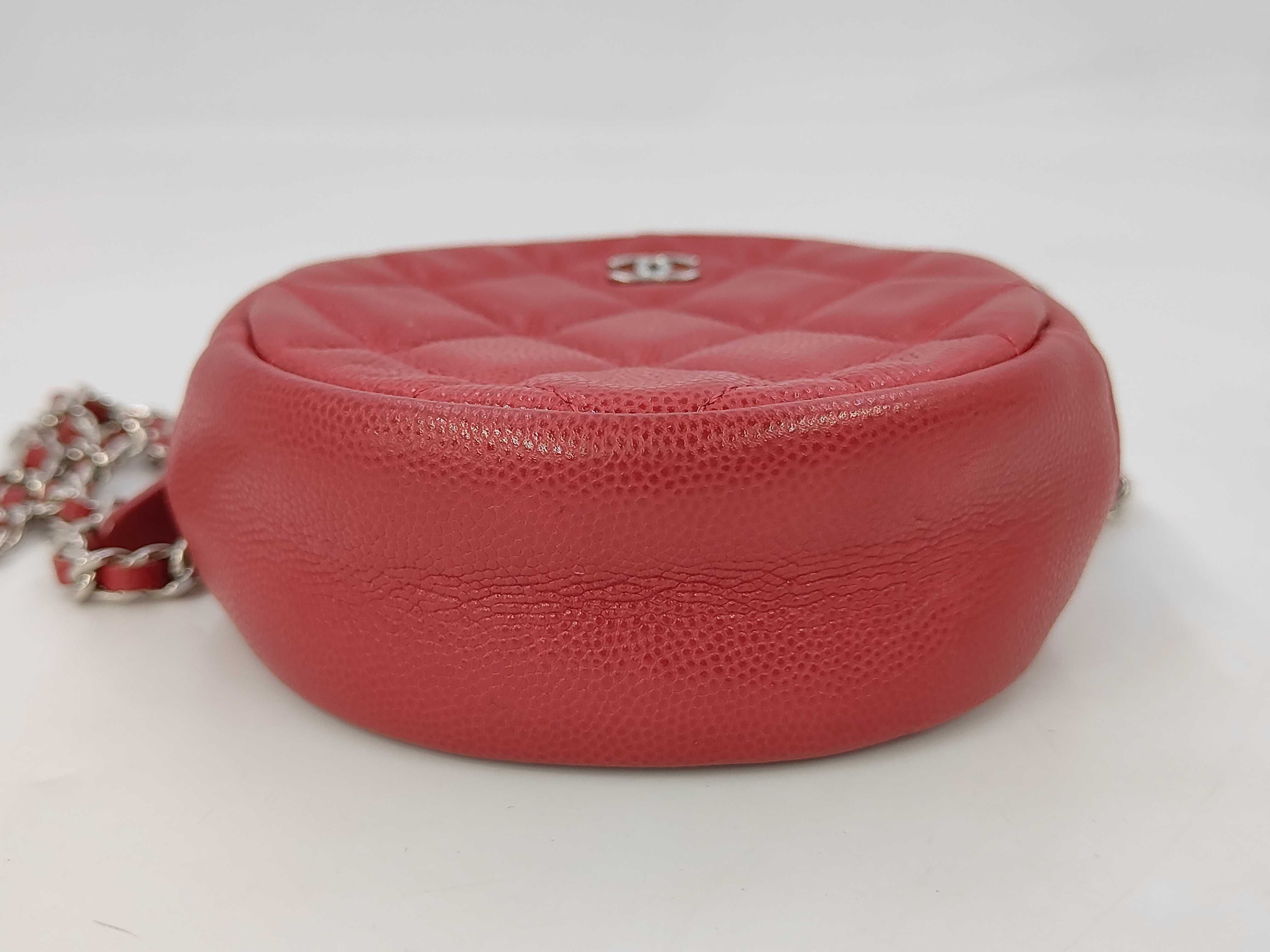 Matelassé Chain Shoulder Bag — view 4
