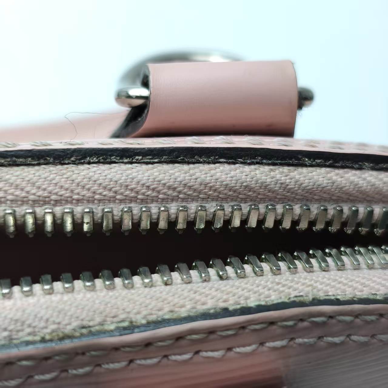 【*Shipped from: China*】LOUIS VUITTON Alma Leather Shoulder Bag — view 15