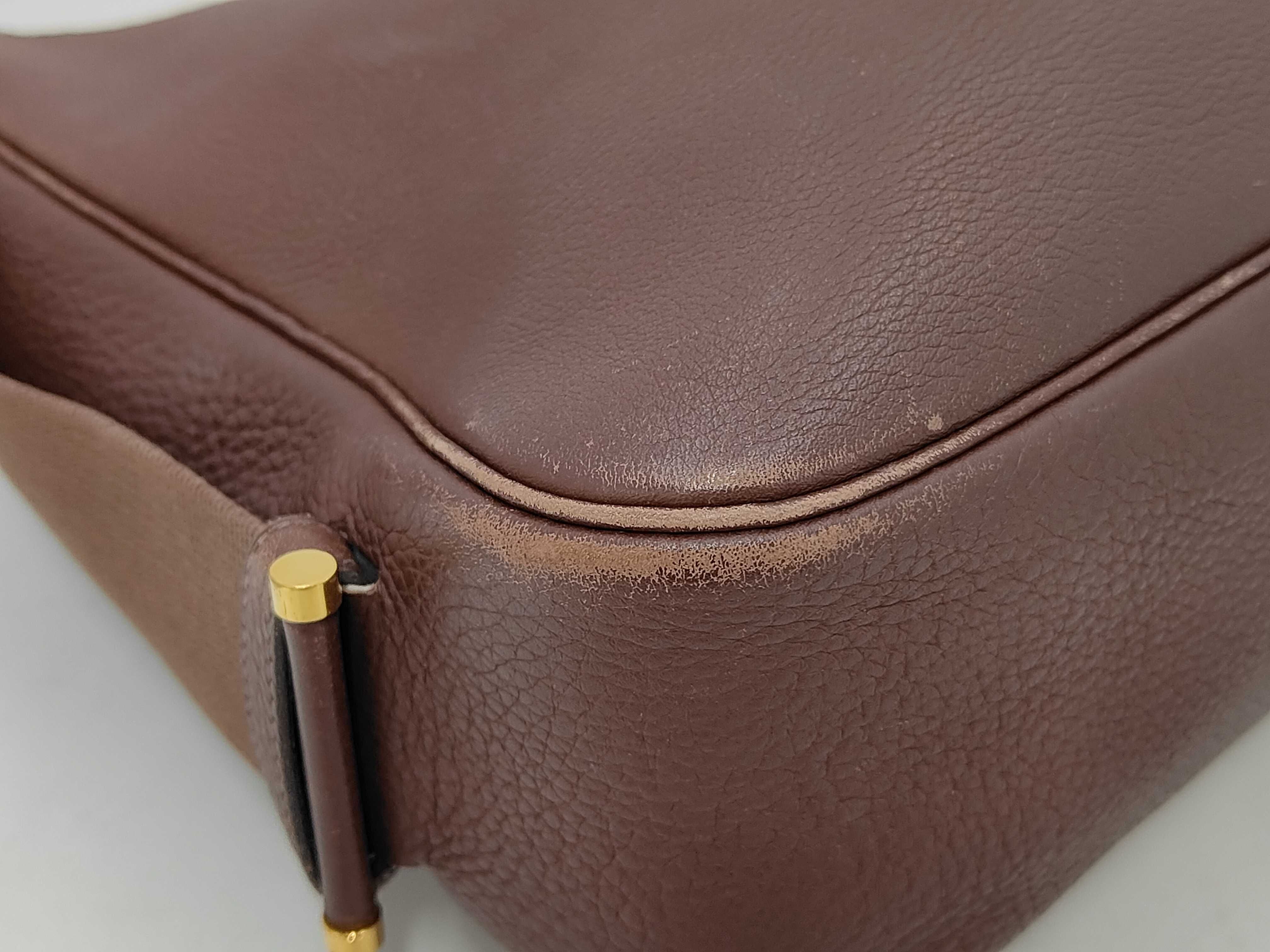 Saco Taurillon Clemence Marron Shoulder Bag (Stamp Unknown) with Dust Bag — view 6