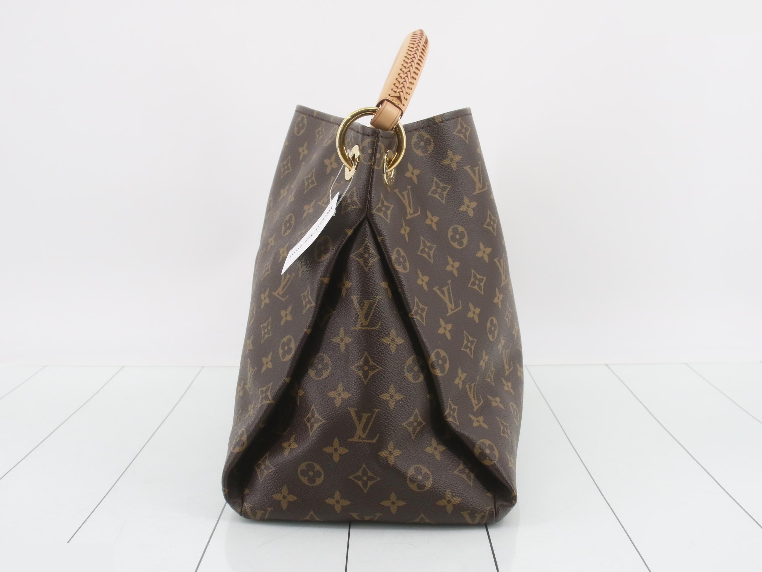 Monogram Artsy MM Shoulder Bag — view 3