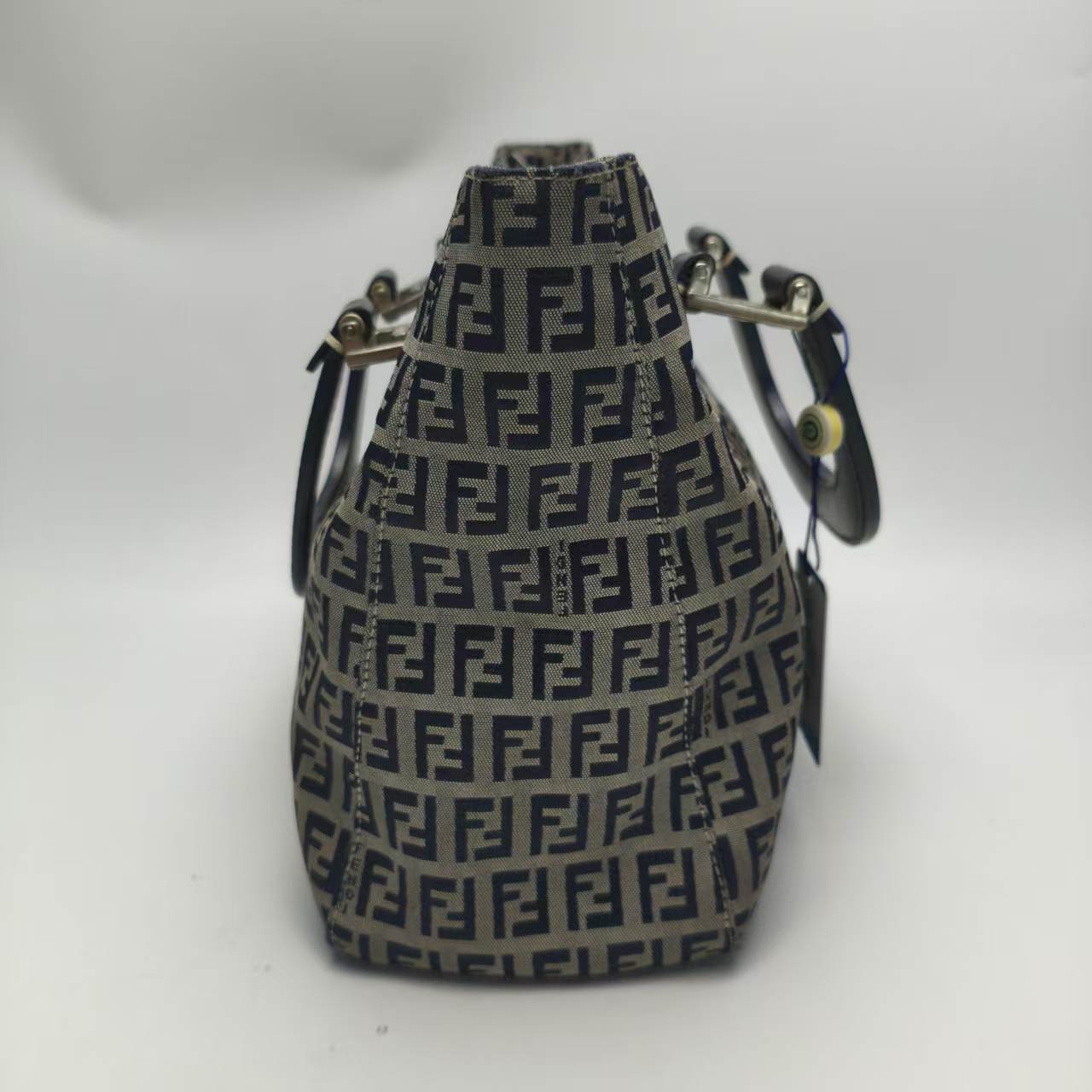 【*Shipped from: China*】FENDI Canvas Handbag — view 4
