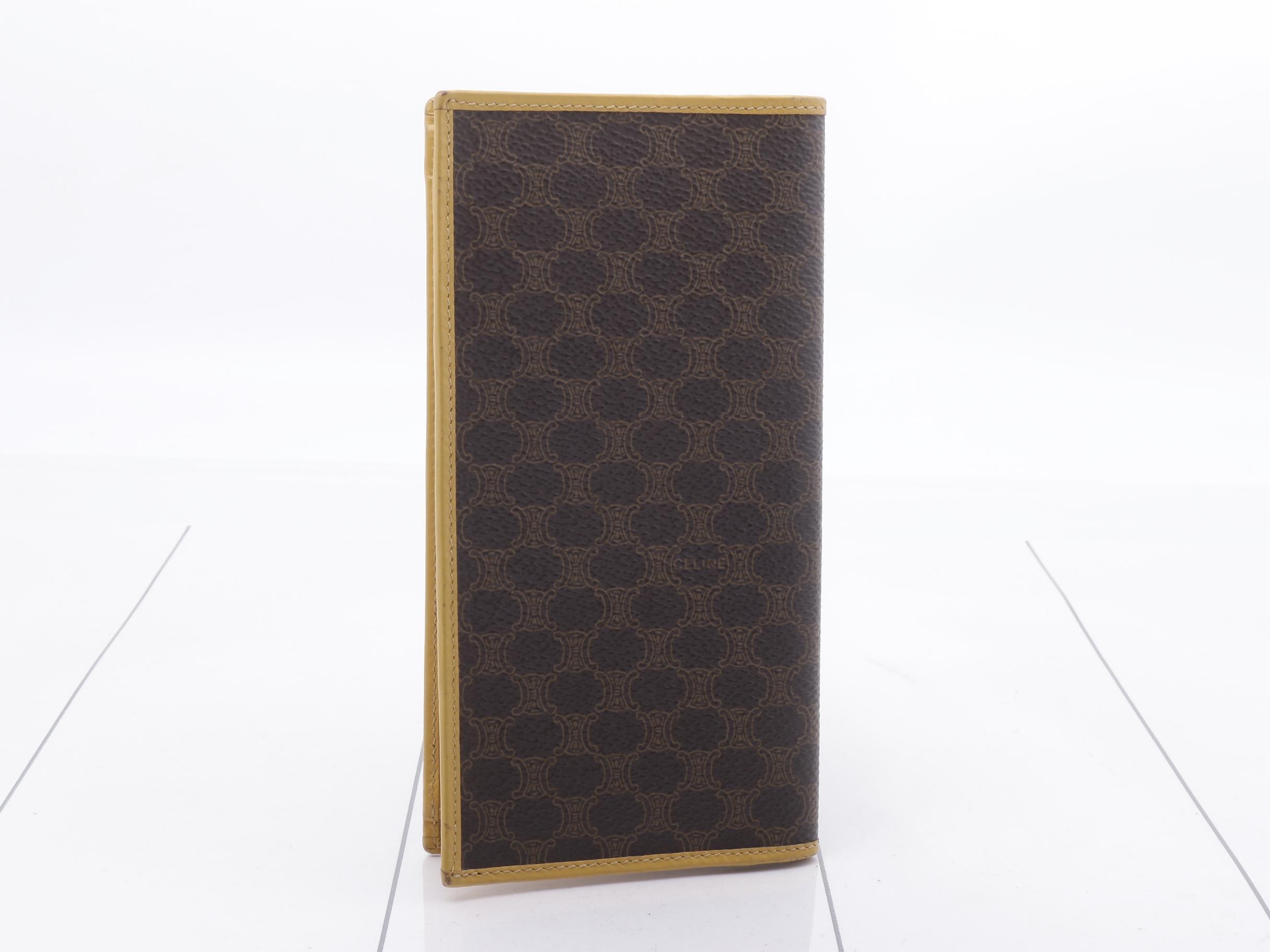 Other lines: Bags and Wallets — view 2