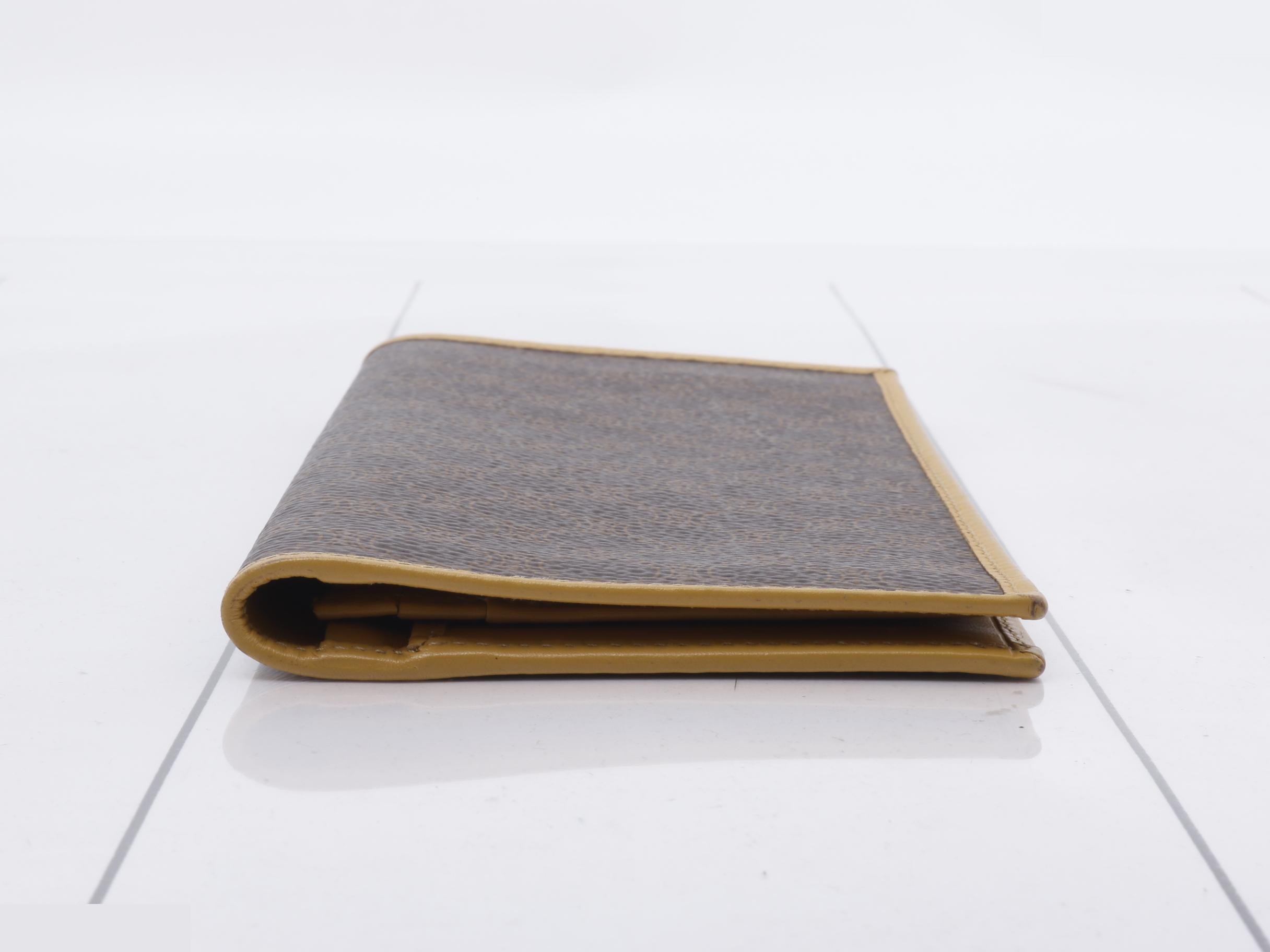 Other lines: Bags and Wallets — view 3