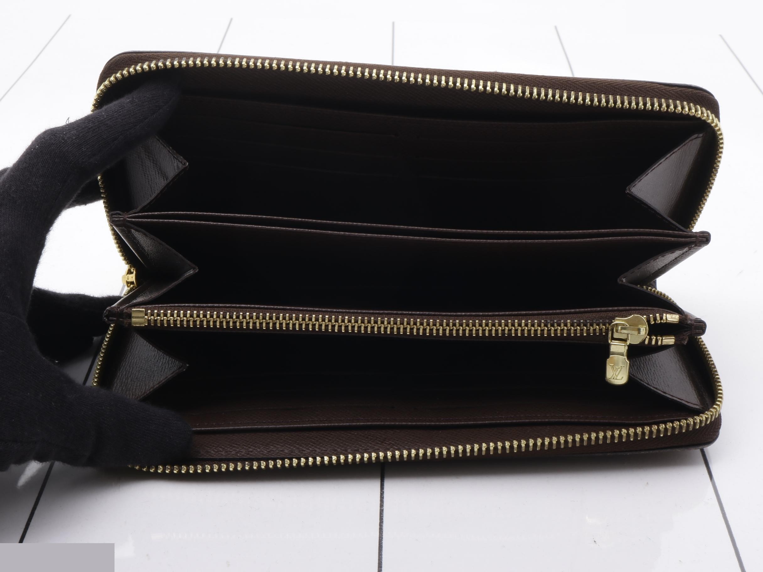 Zippy Wallet — view 4