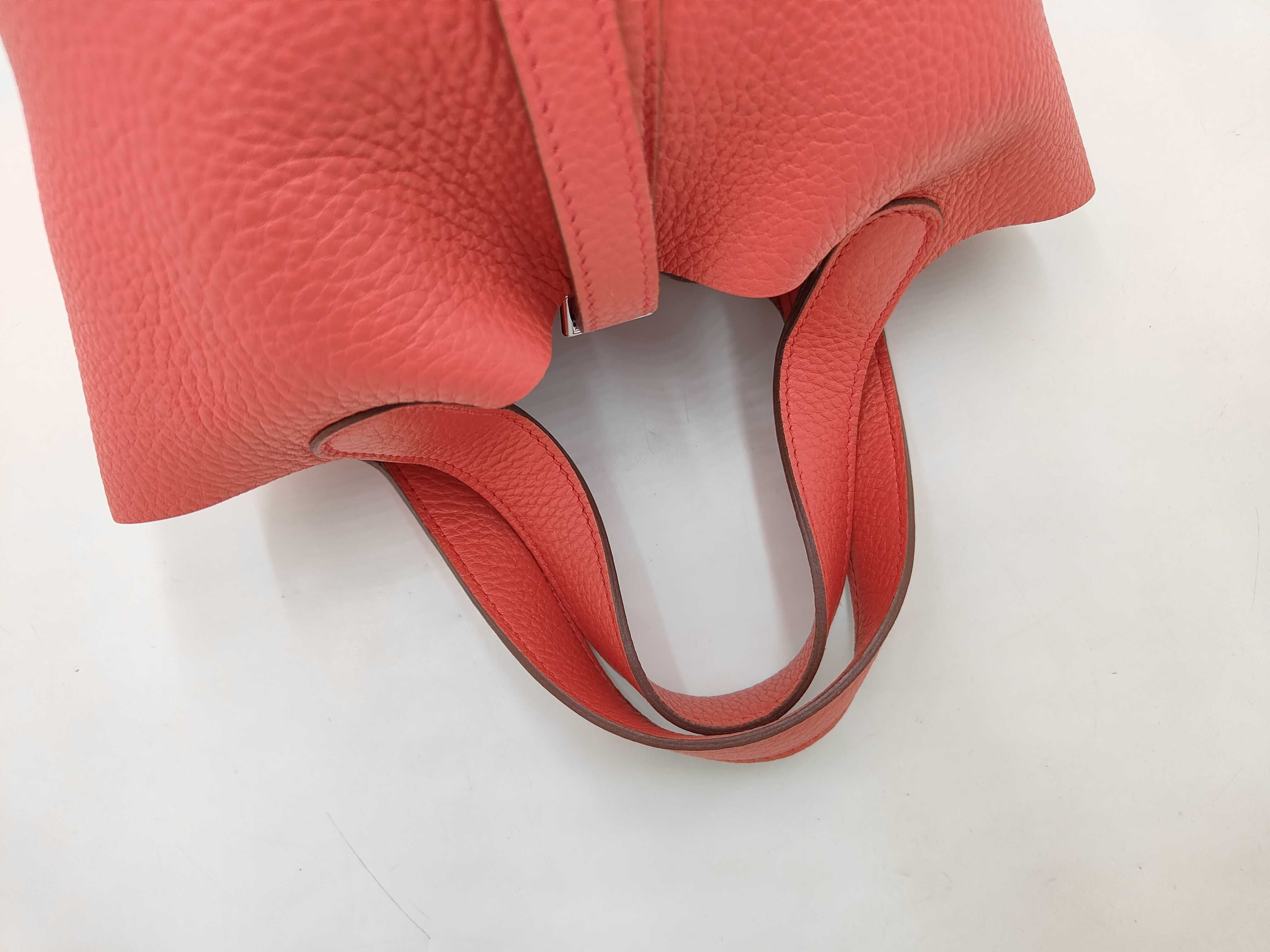 Picotin Lock PM Taurillon Clemence O C052 Handbag — view 3
