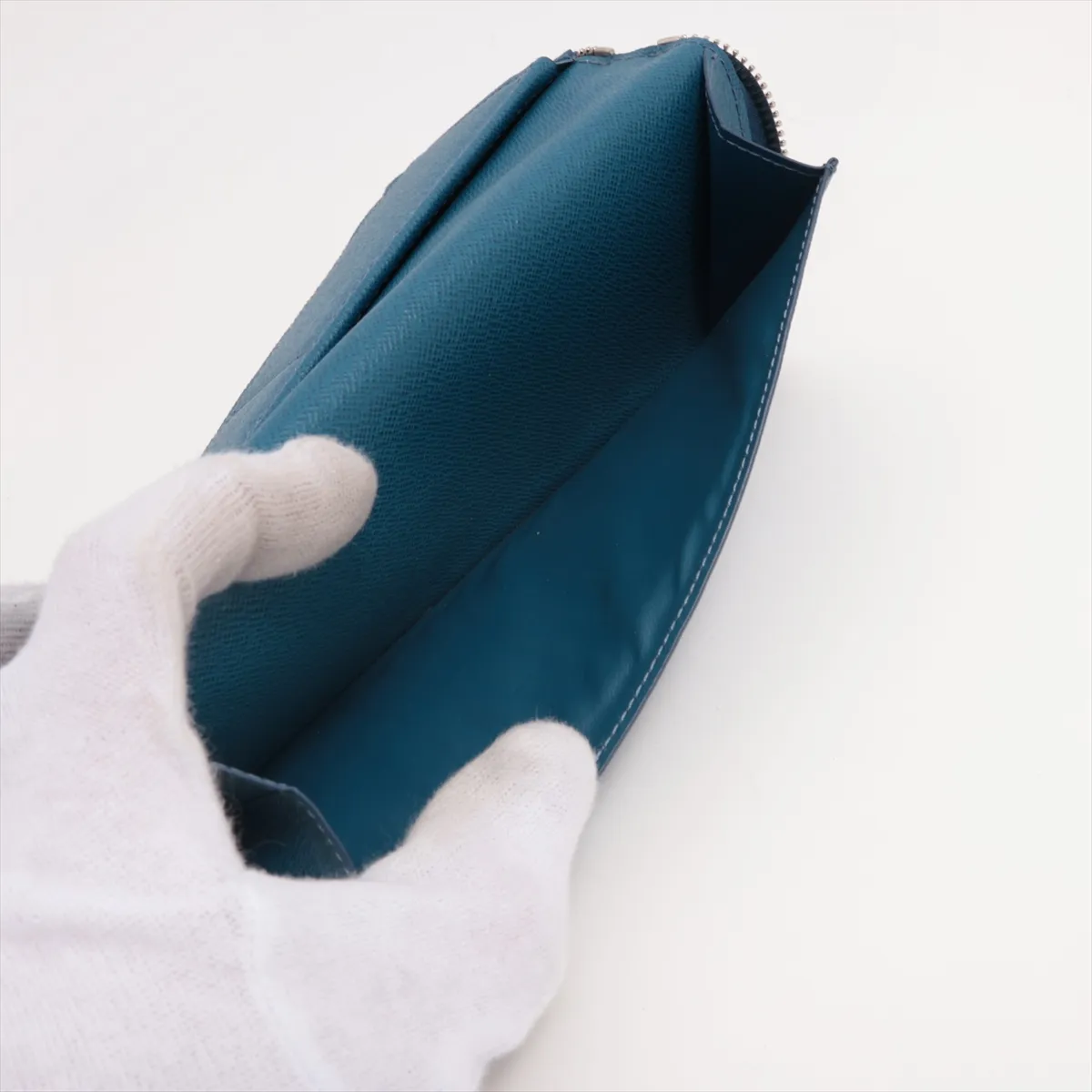 Epi Zippy Vertical M60966 CA5116 Blue Round Zip Wallet with Initial Zipper Lane Crack — view 4