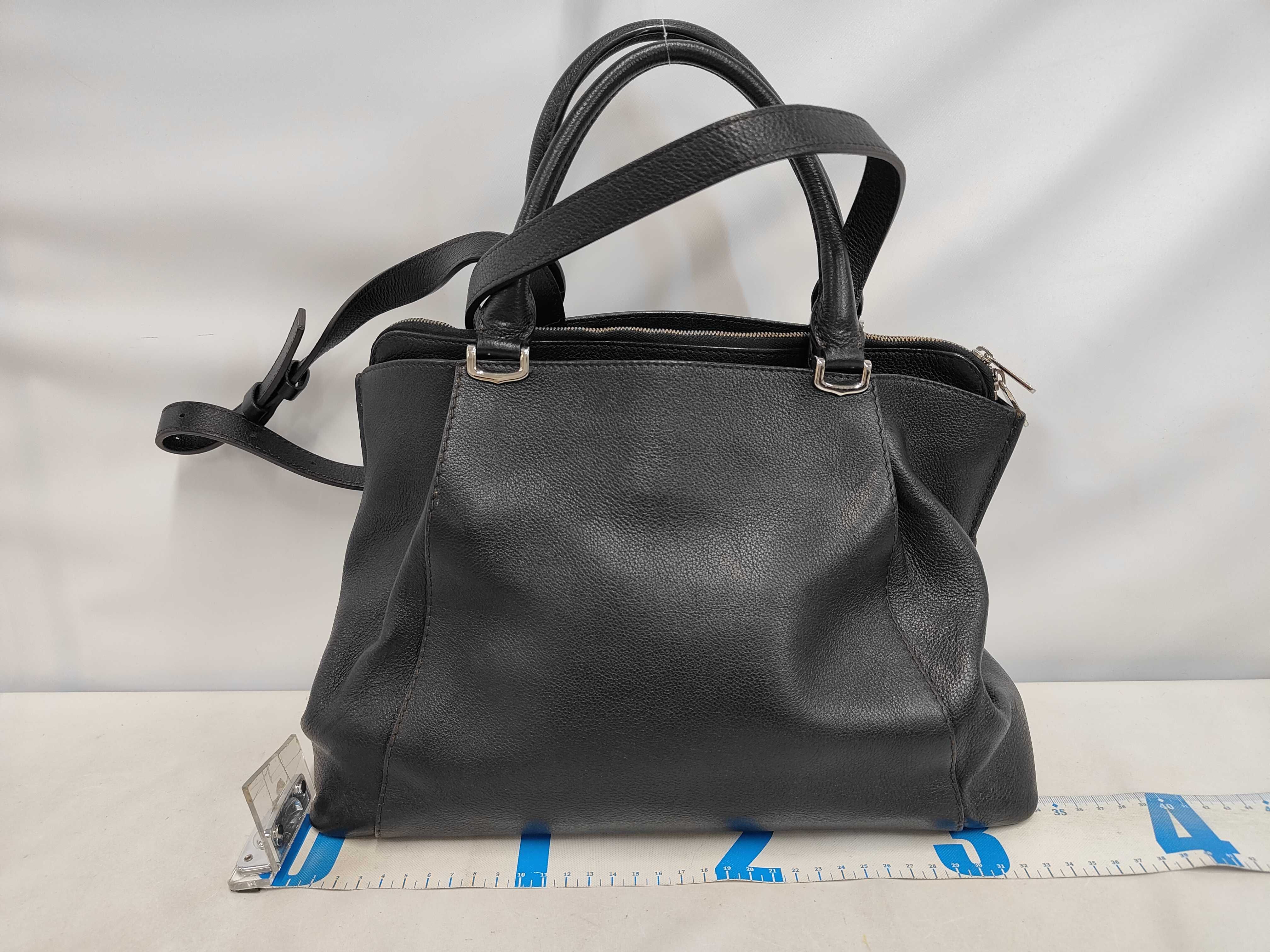 C de Cartier 2-way handbag — view 2