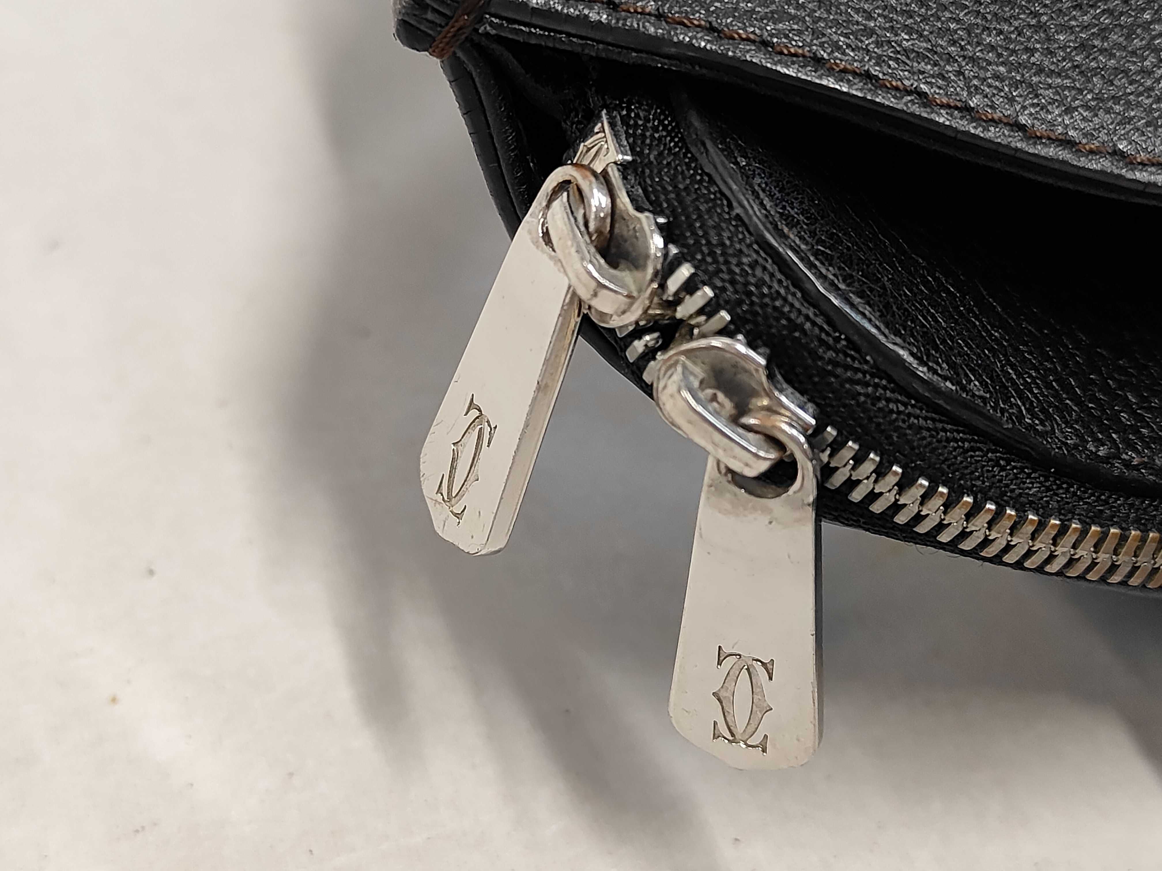 C de Cartier 2-way handbag — view 7