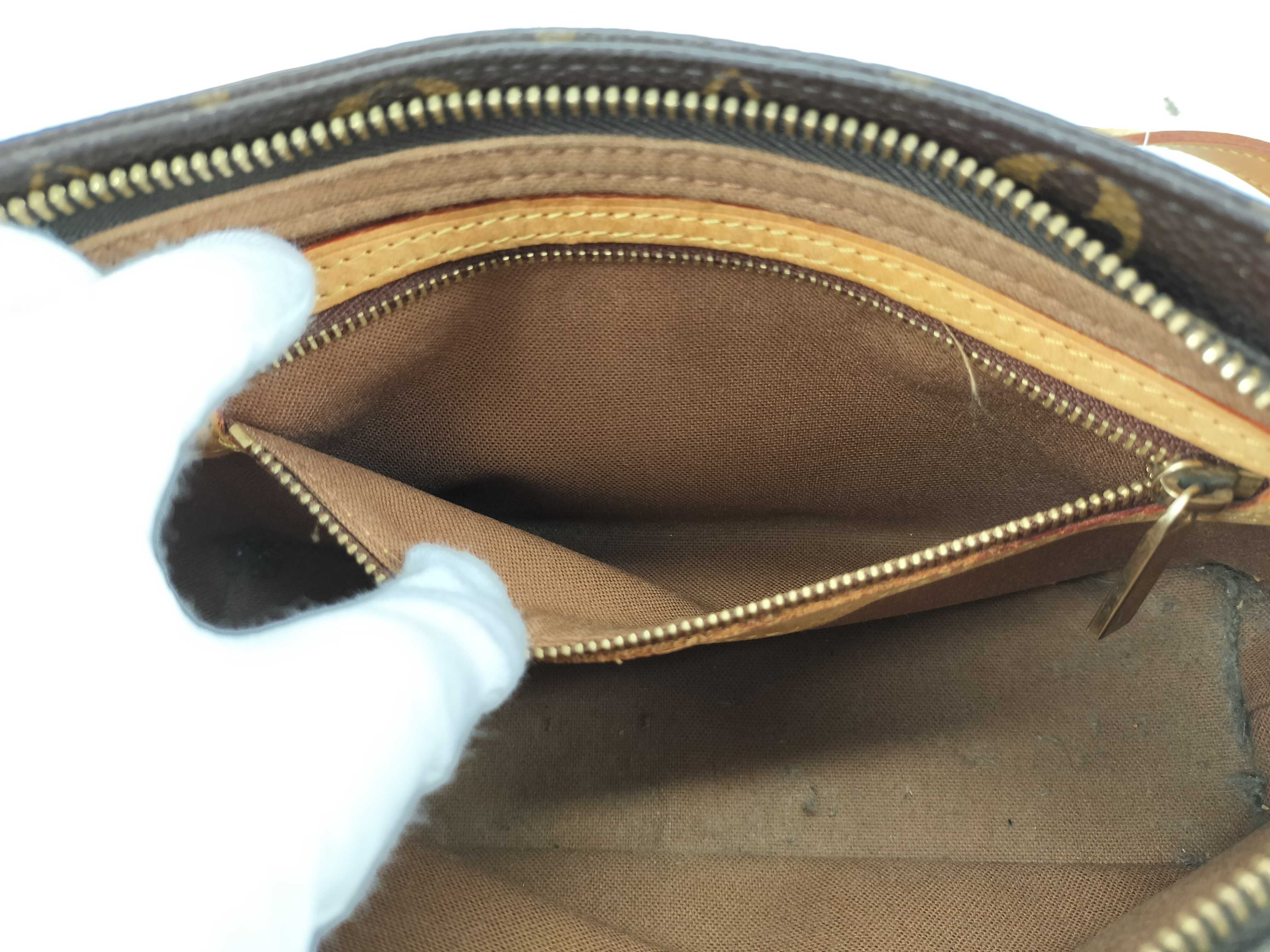 Monogram M51240 Trotteur Shoulder Bag — view 13