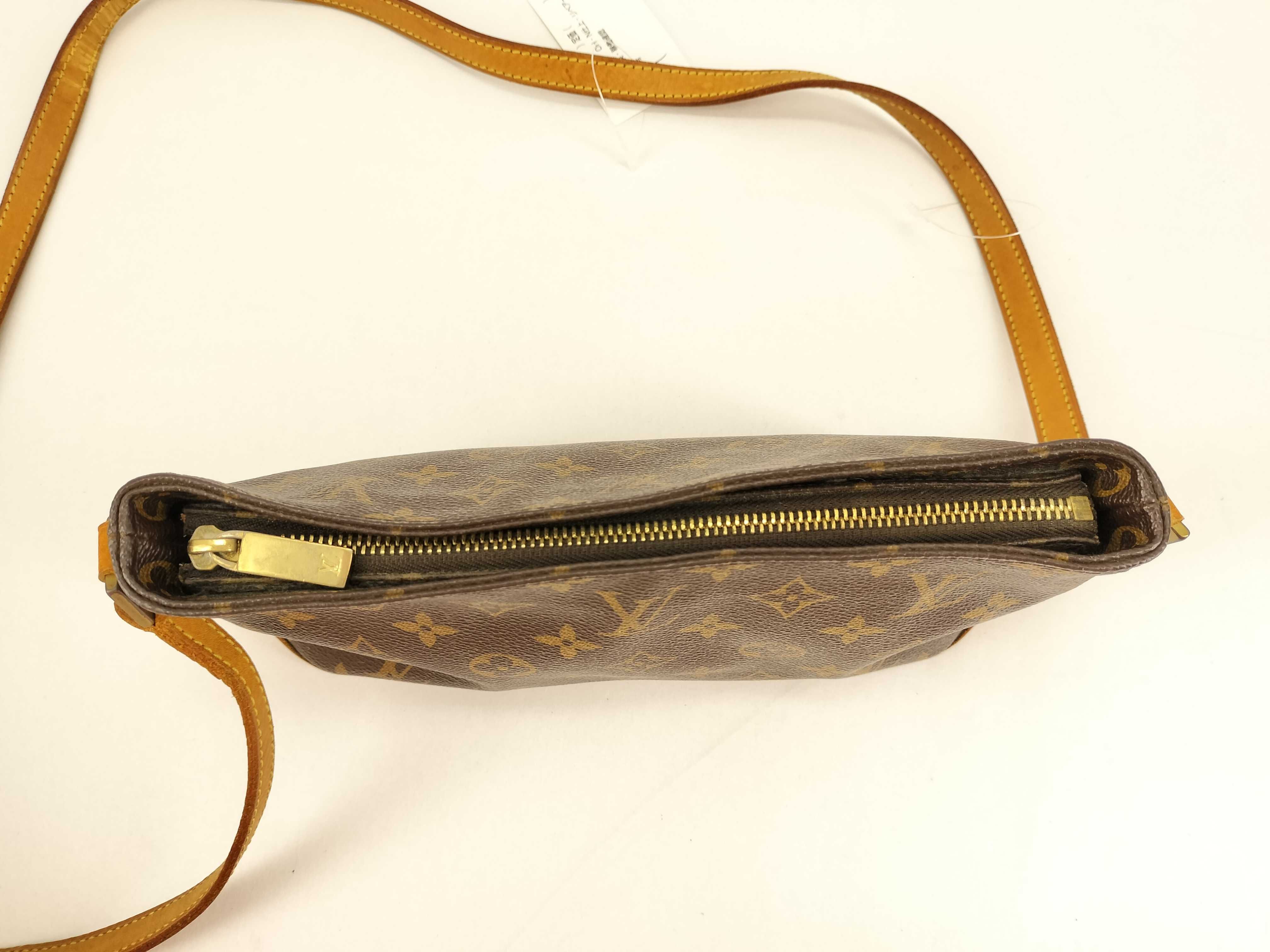 Monogram M51240 Trotteur Shoulder Bag — view 9