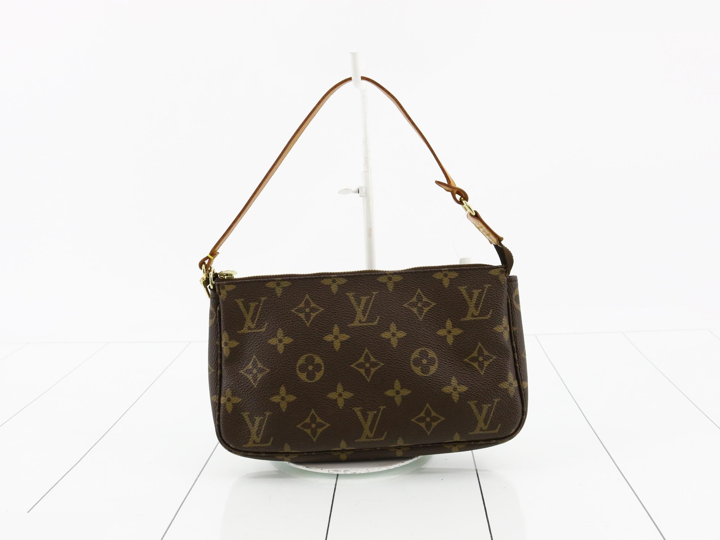 Pochette Accessoires (old model) — view 2
