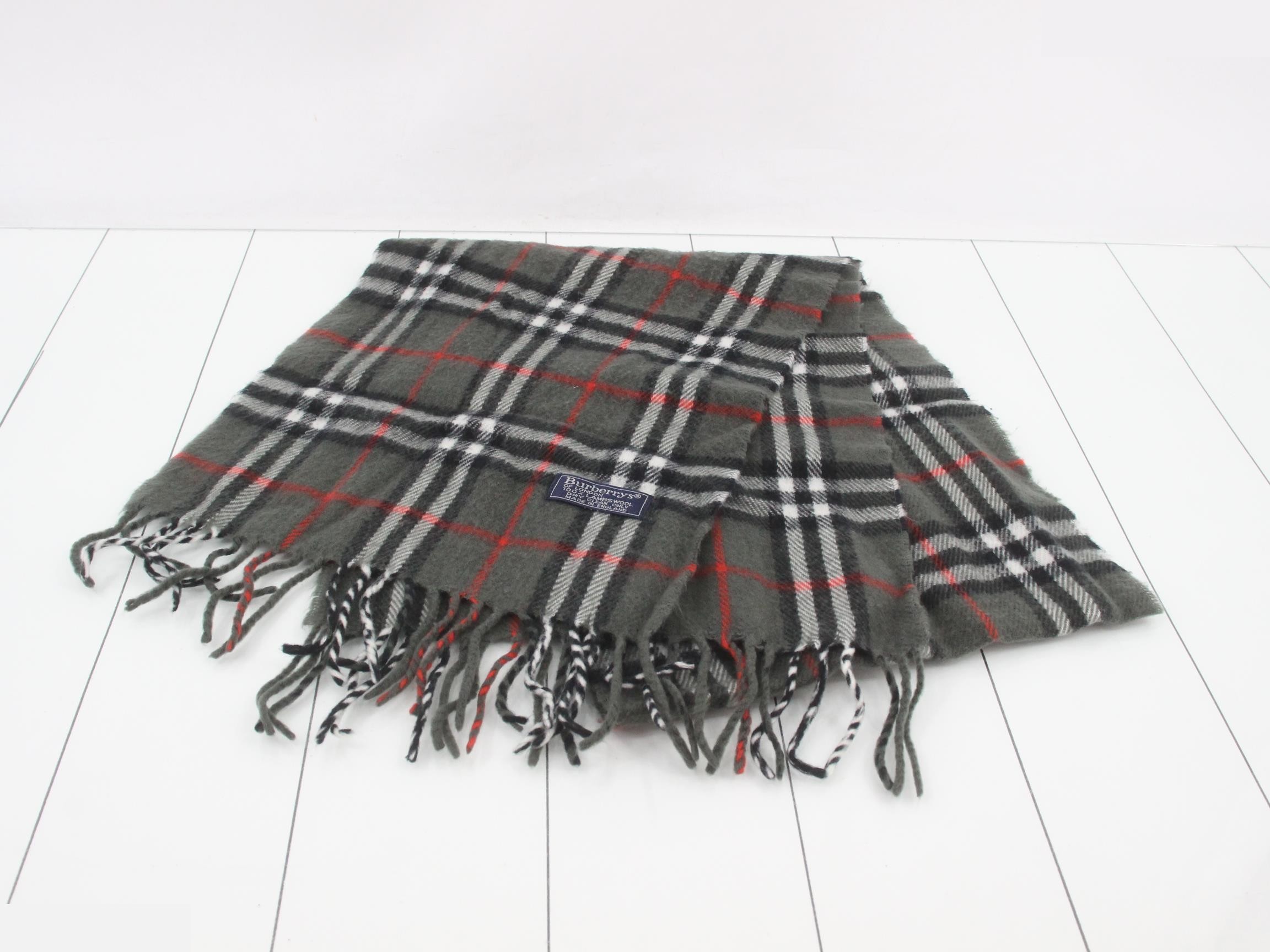 Other lines: Small items, accessories, and scarves — view 2