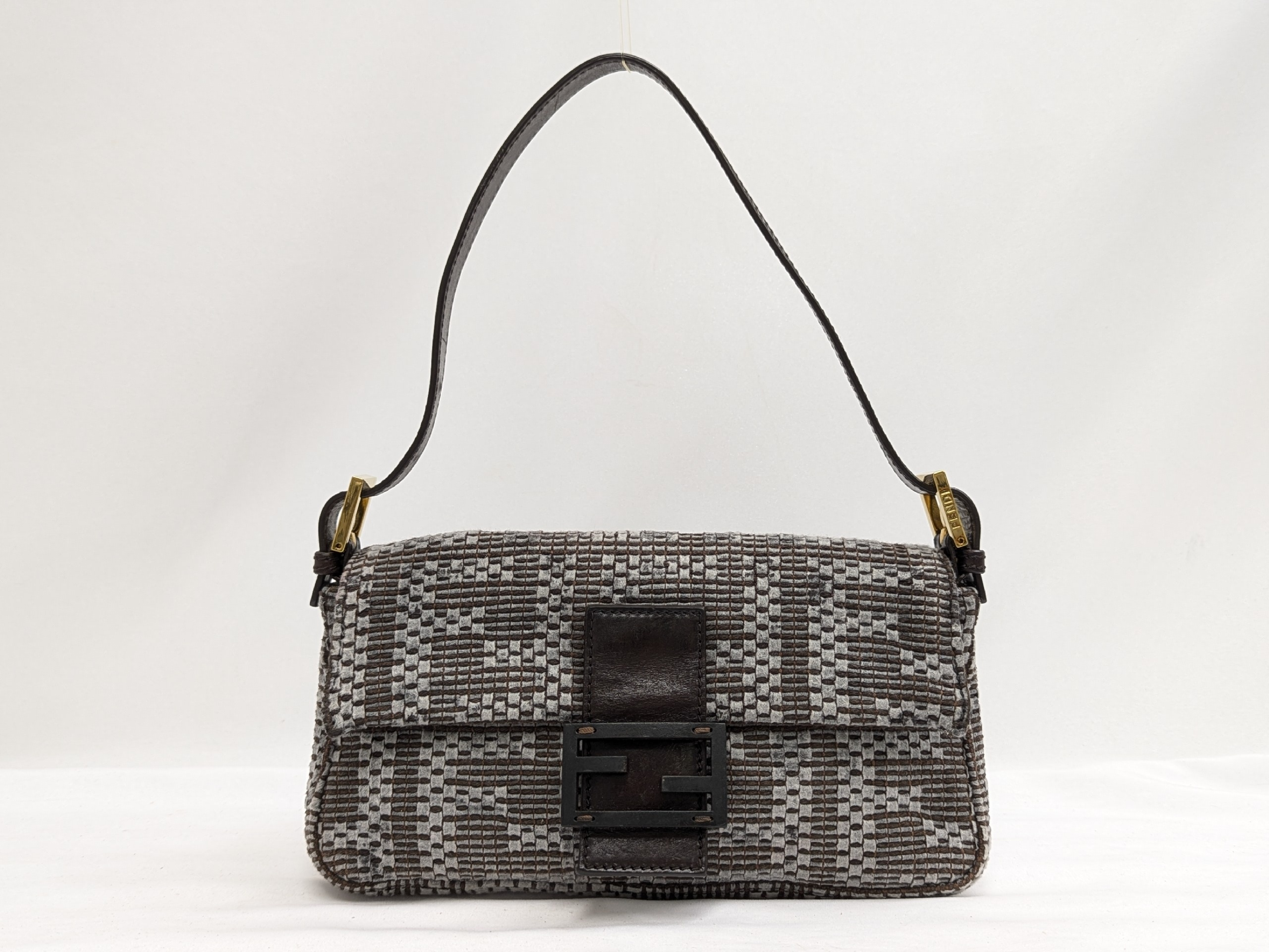 Mamma Bucket Handbag