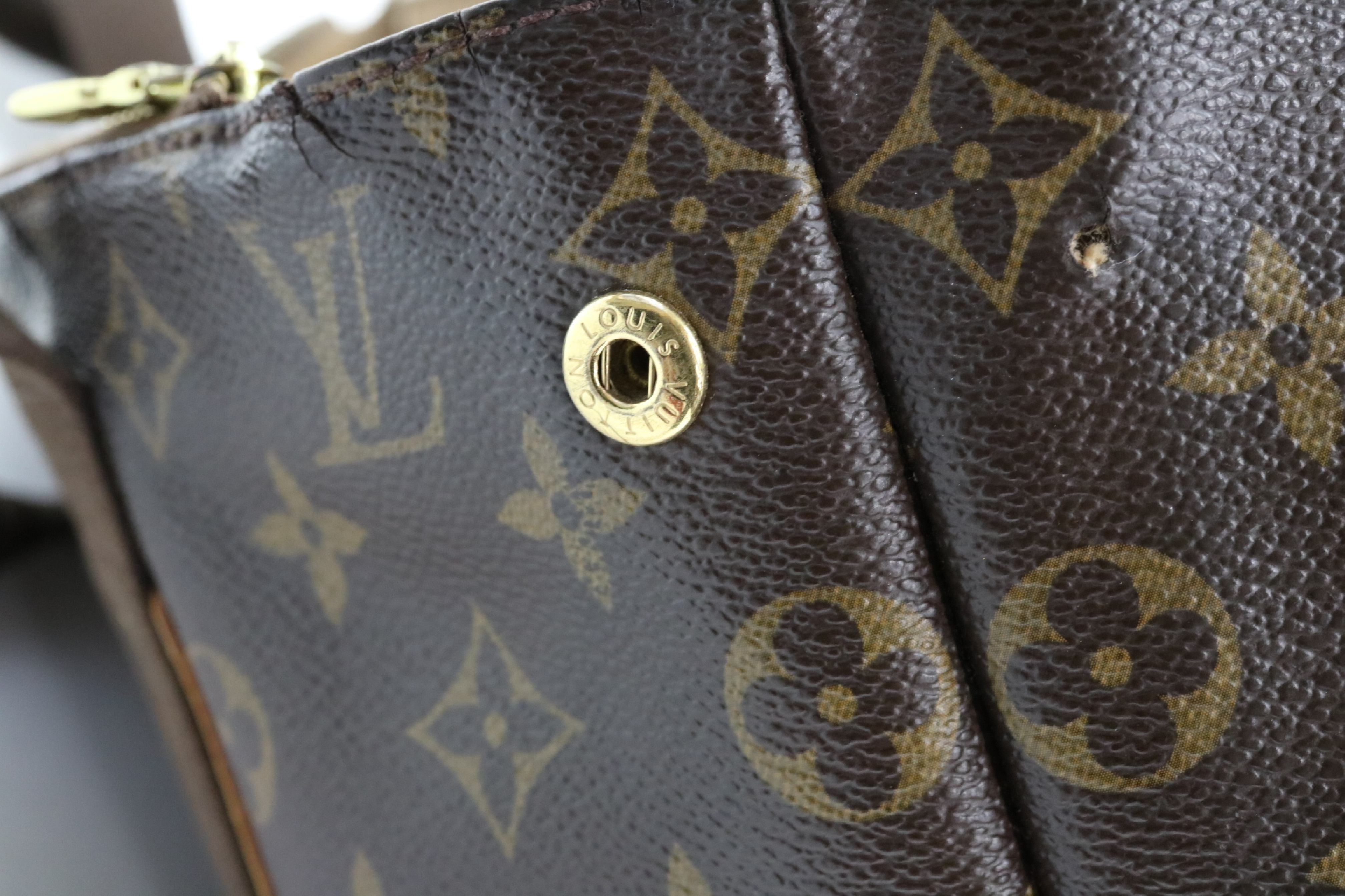 Monogram Cabas Bobour Tote Bag — view 11
