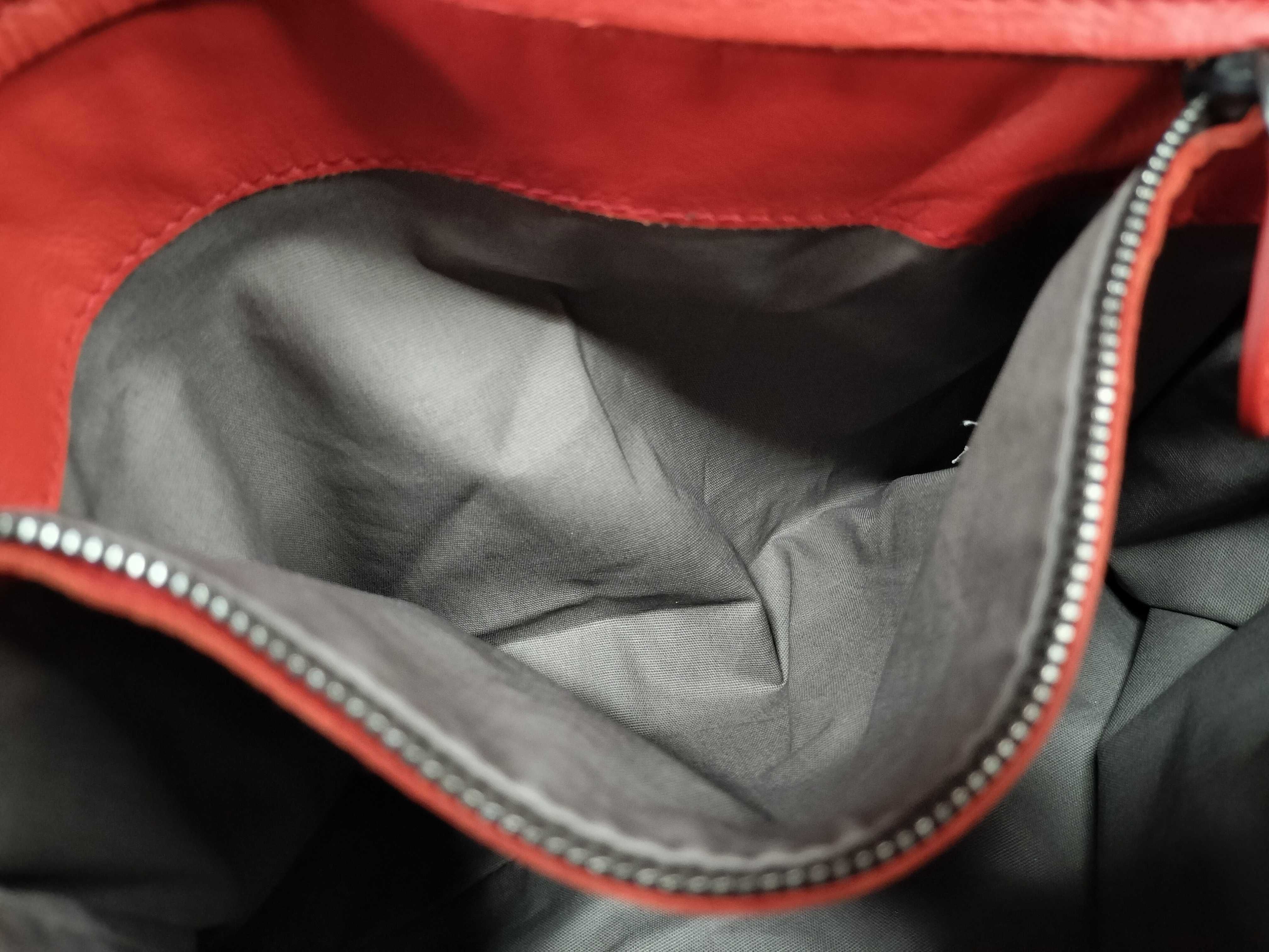 624044 Intrecciato Shoulder Bag — view 11