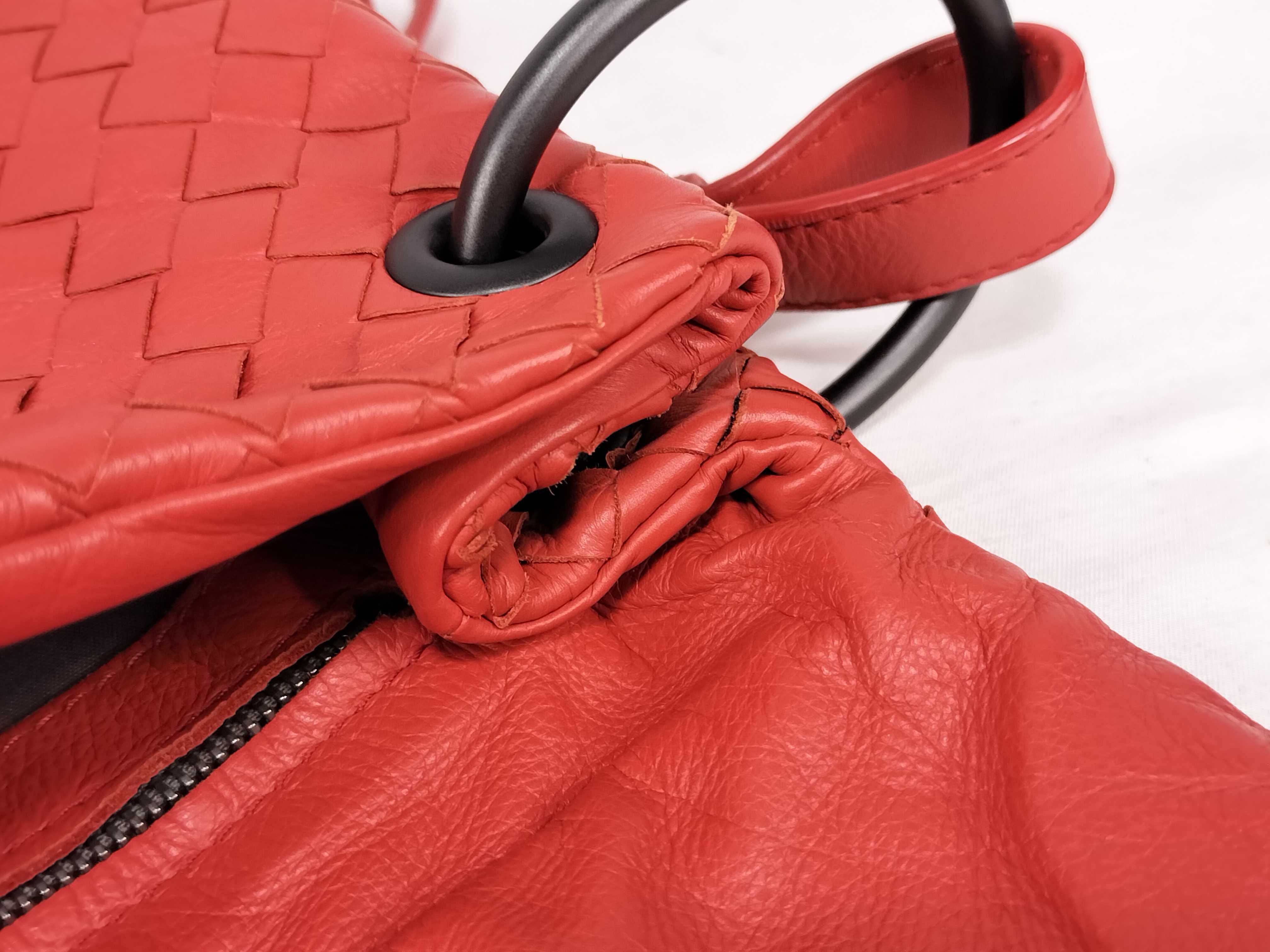 624044 Intrecciato Shoulder Bag — view 9