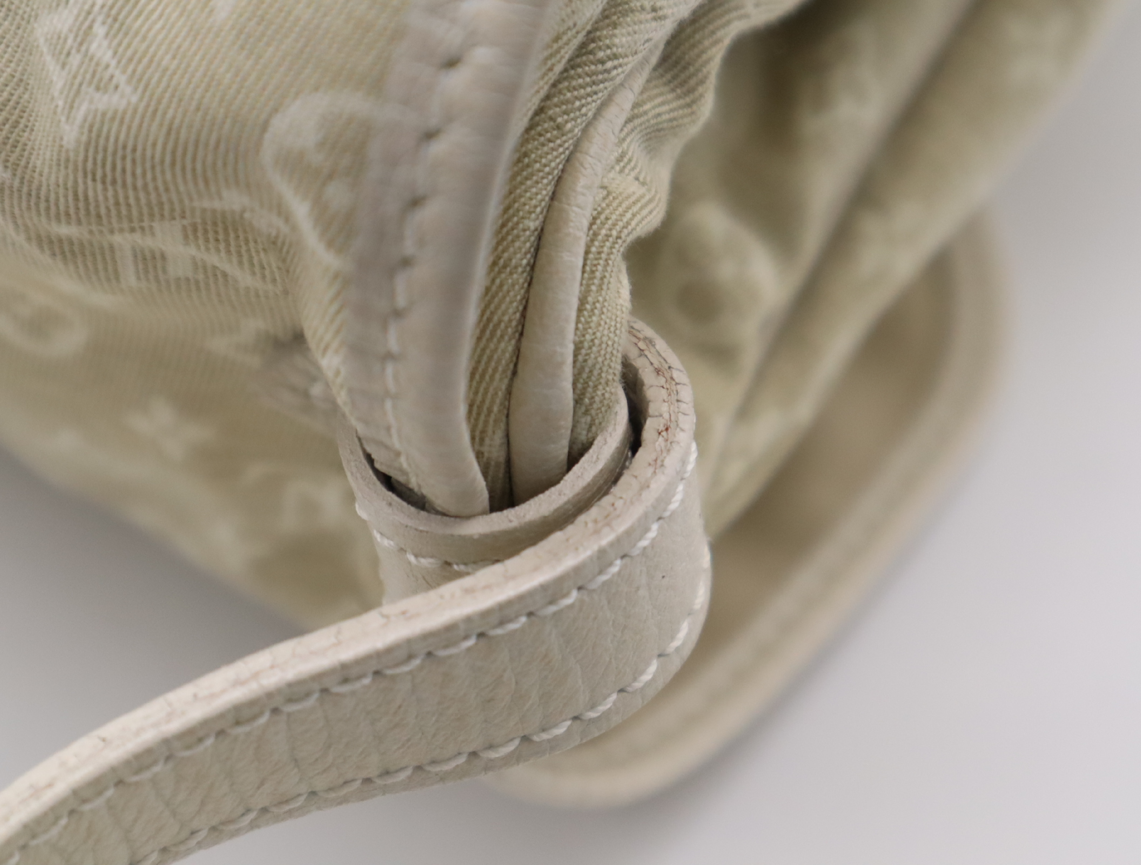 M95314 Mini L'Insaumur 30 Dune Shoulder Bag with Dust Bag — view 9