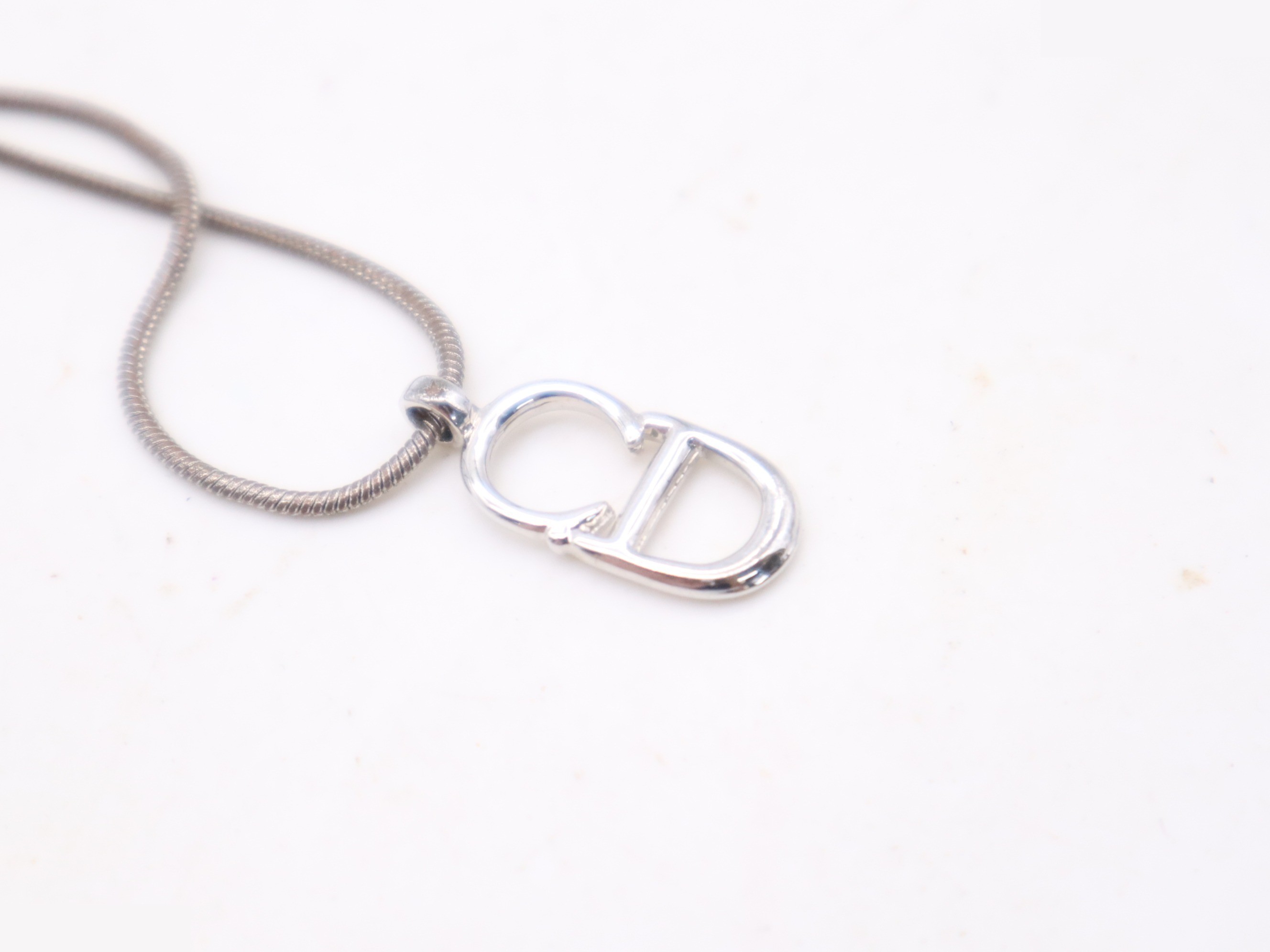 Metal CD logo snake chain necklace, chain approximately 44cm long. — view 8