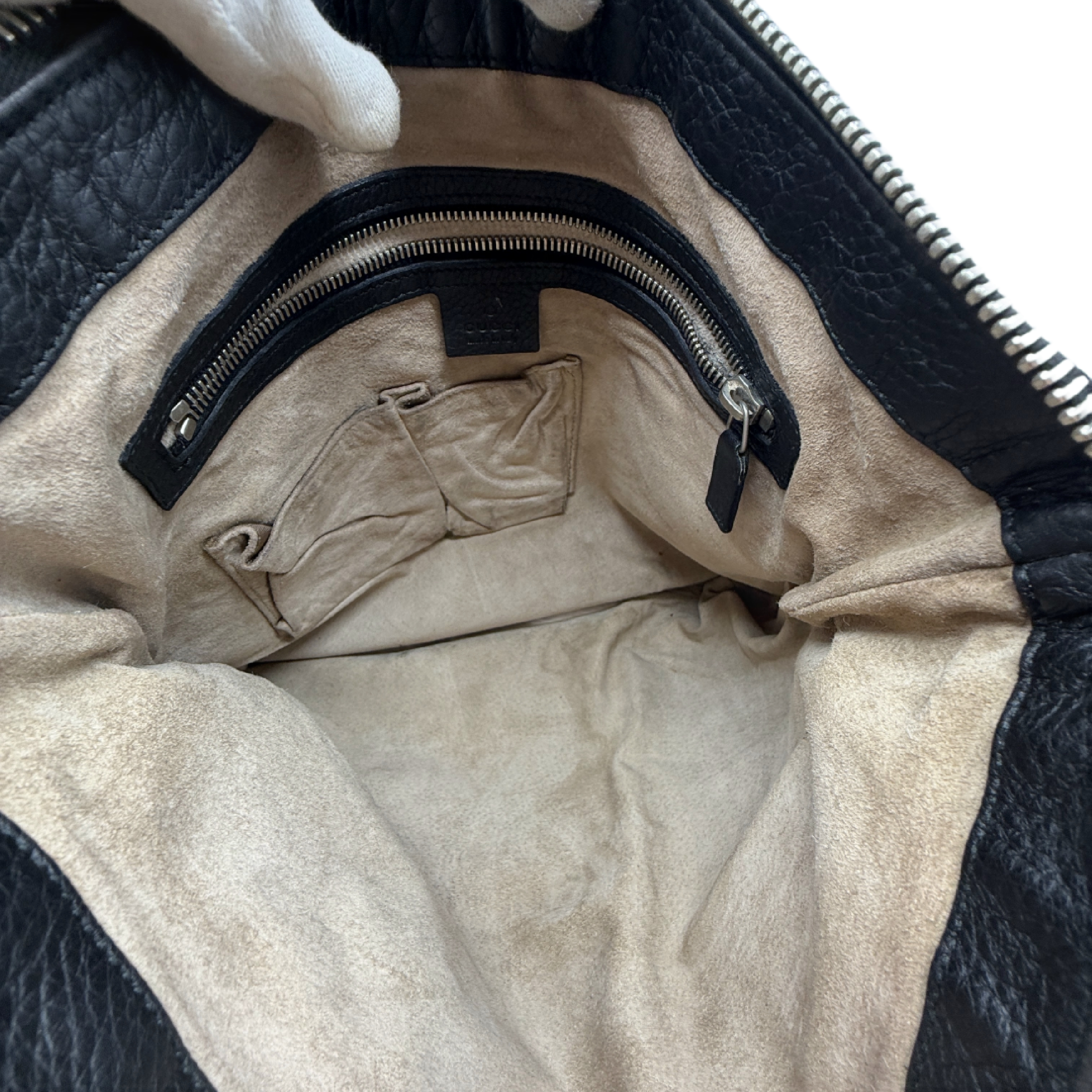 grained leather shoulder bag — view 12