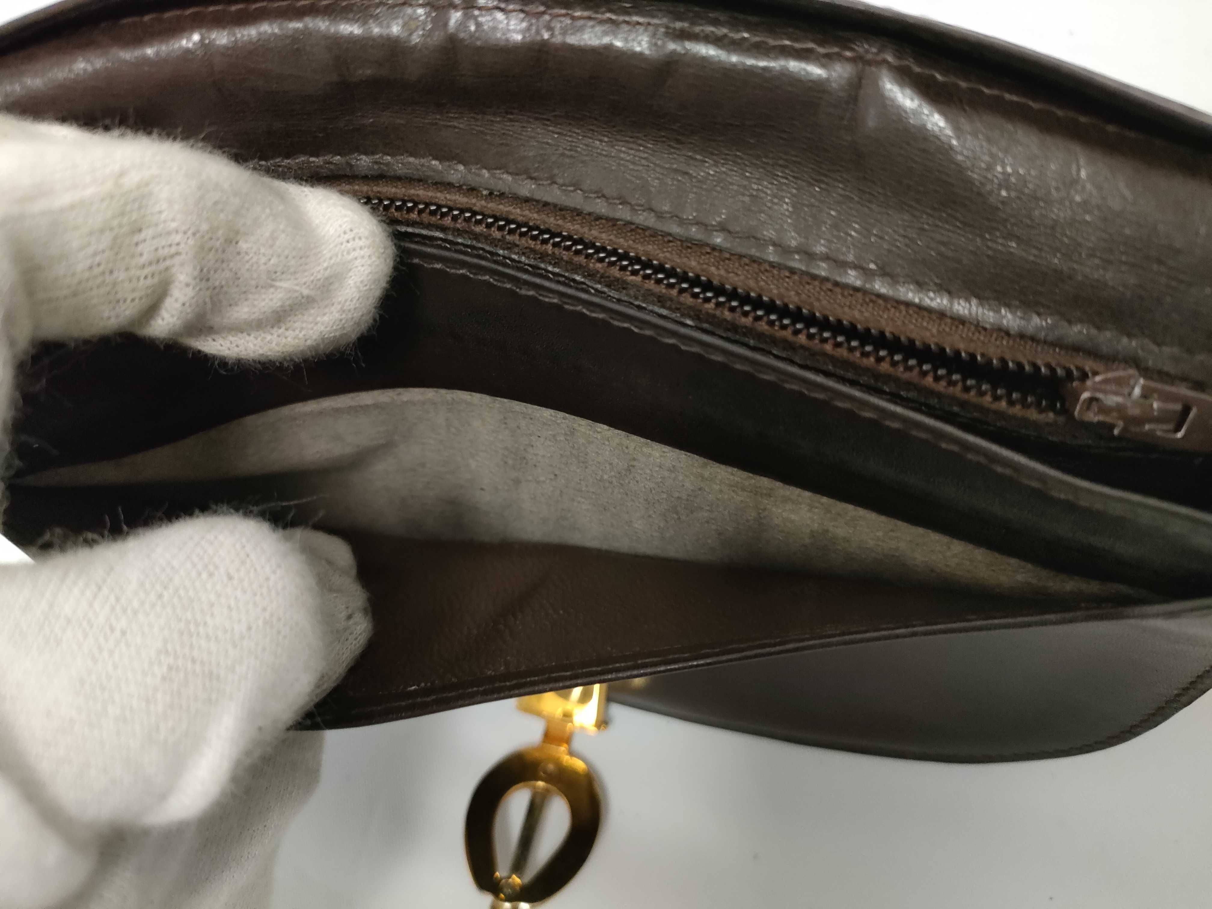 Second bag — view 13