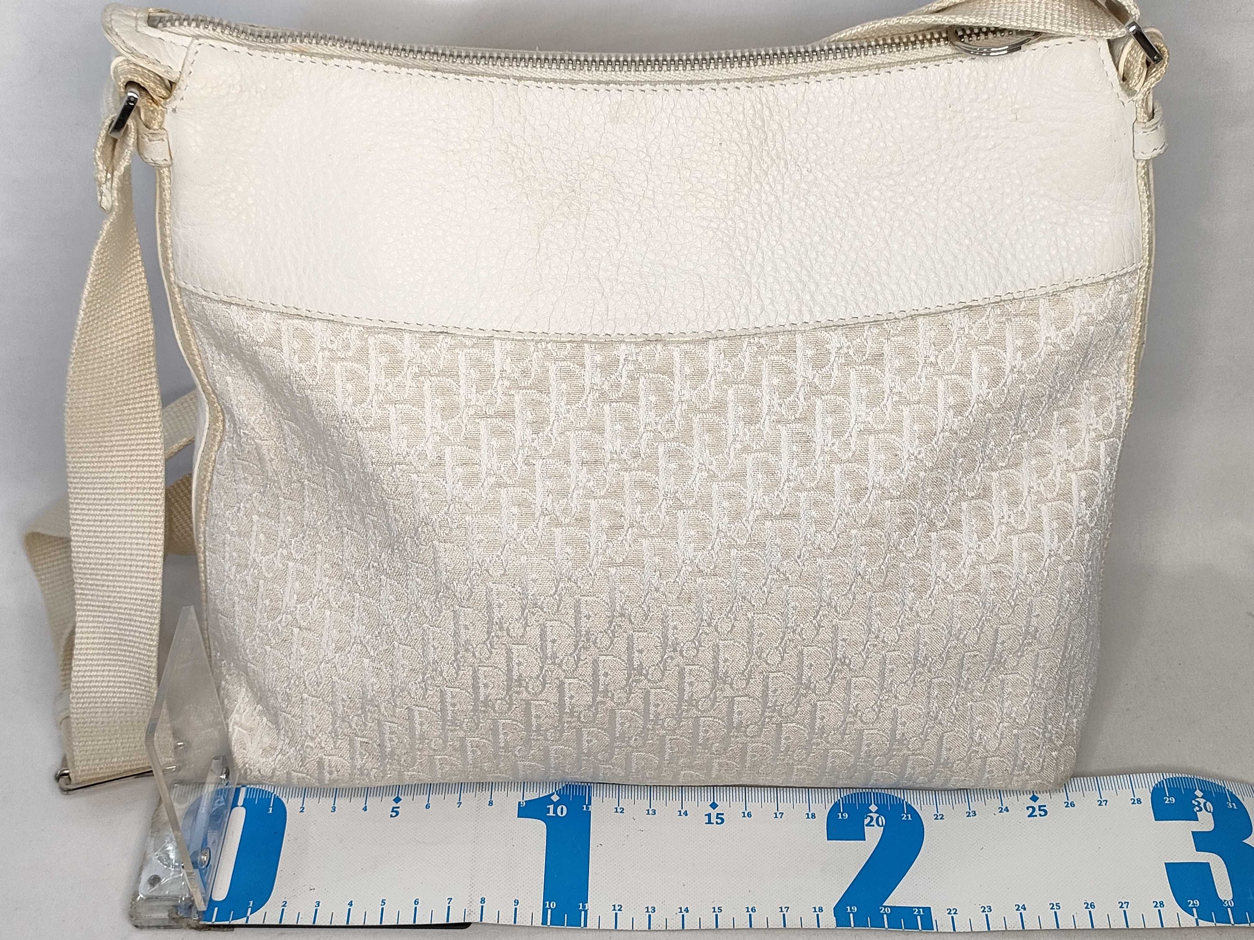 Trotter Shoulder Bag, White — view 2