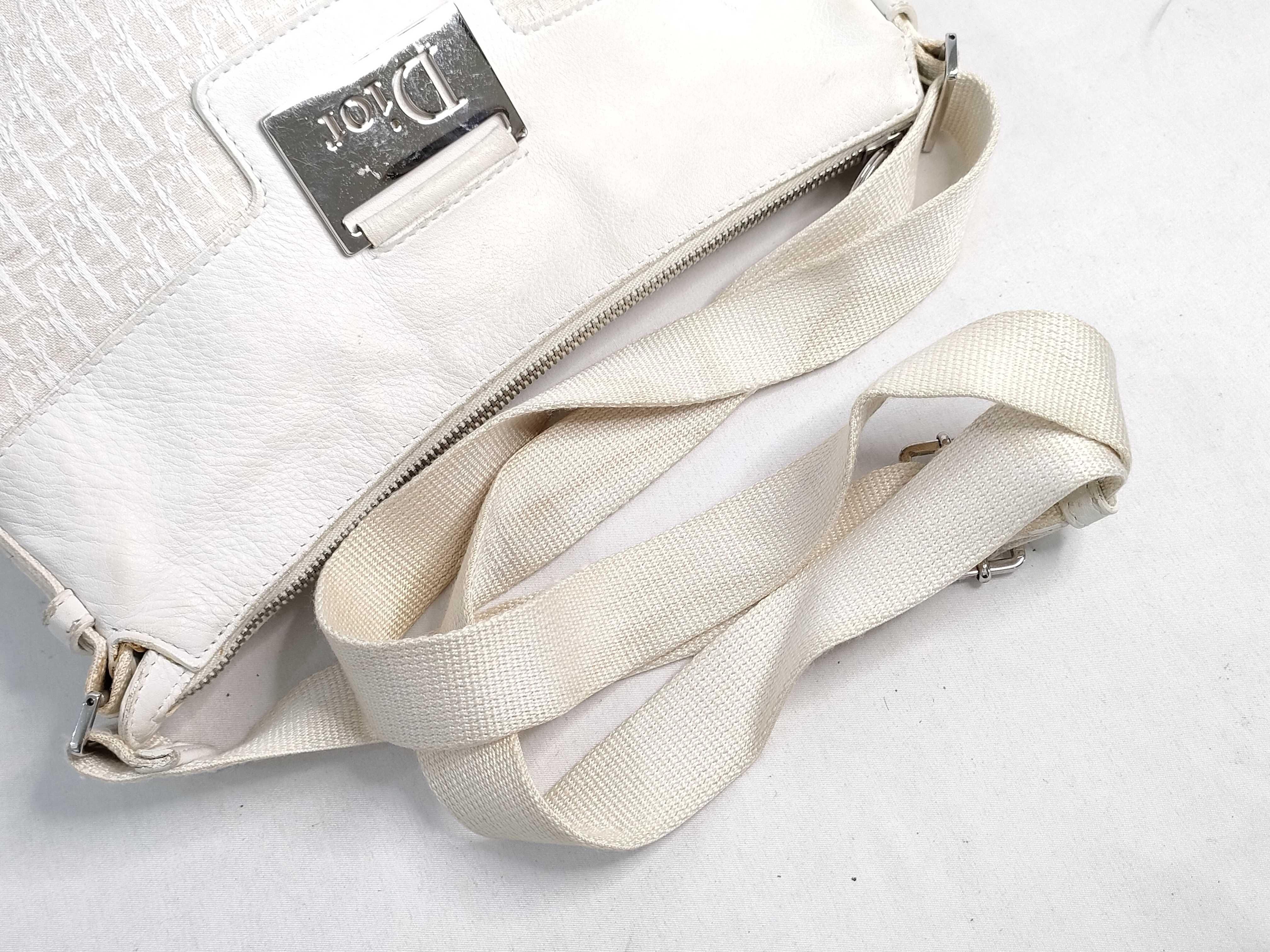 Trotter Shoulder Bag, White — view 3