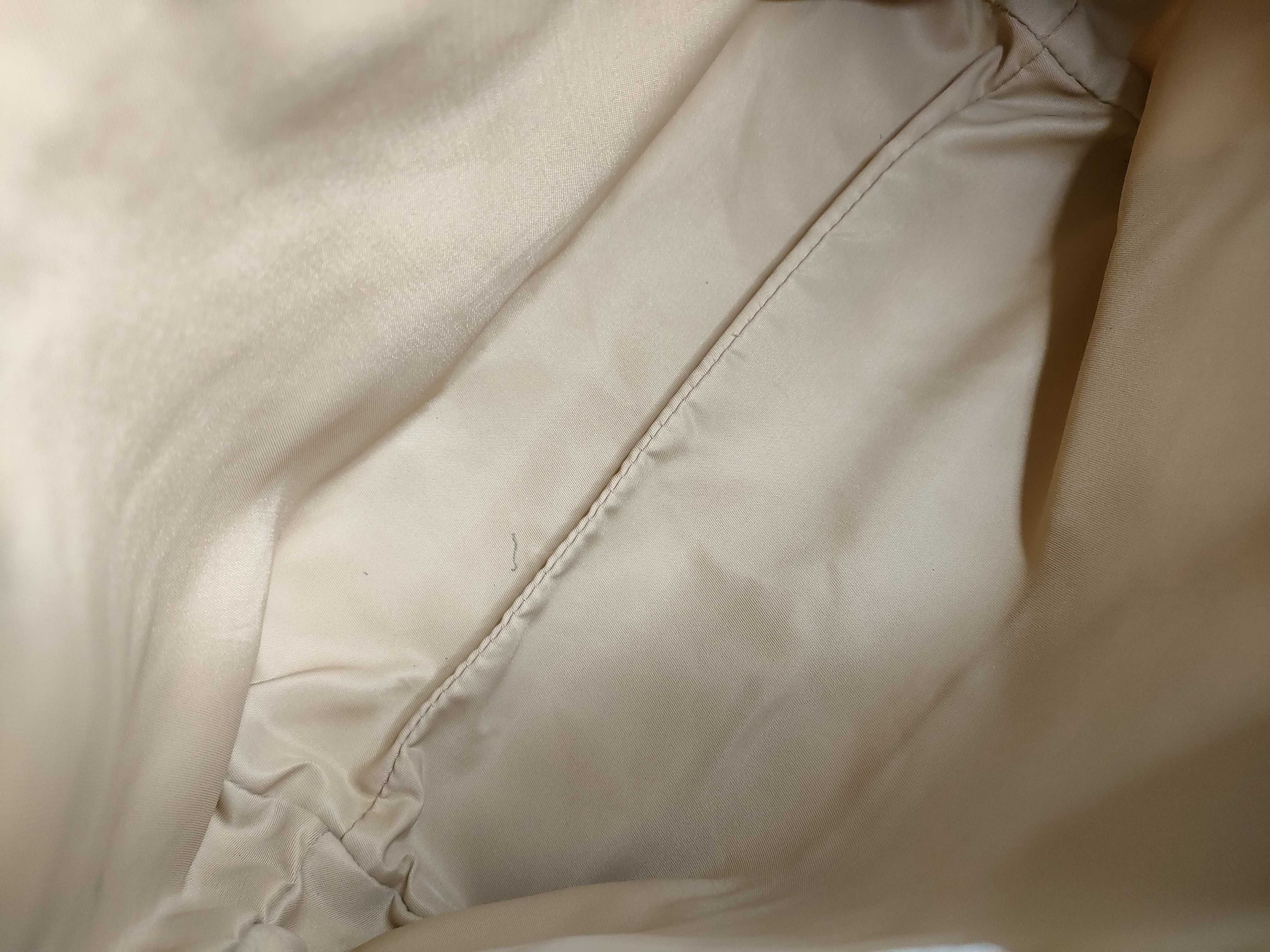 Trotter Shoulder Bag, White — view 10