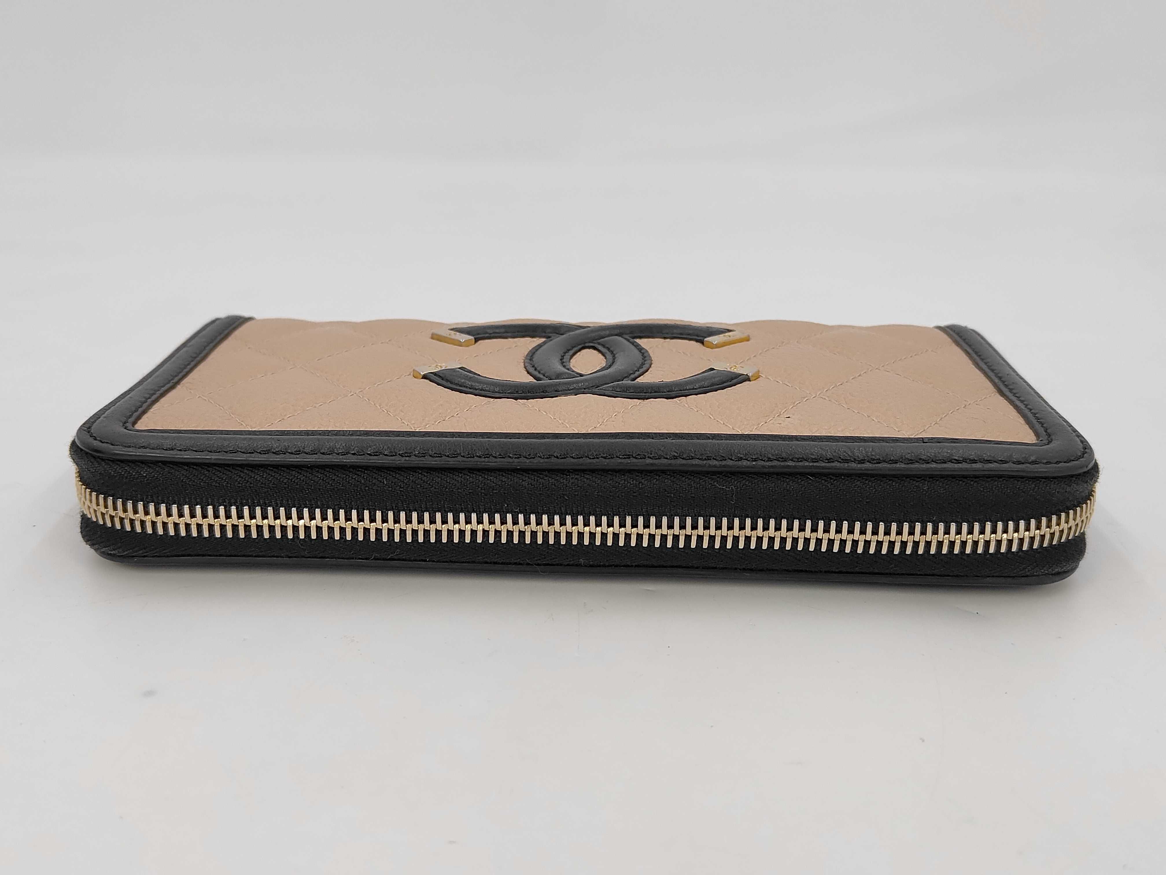 CC Filigree Caviar Skin Round Zip Long Wallet — view 5