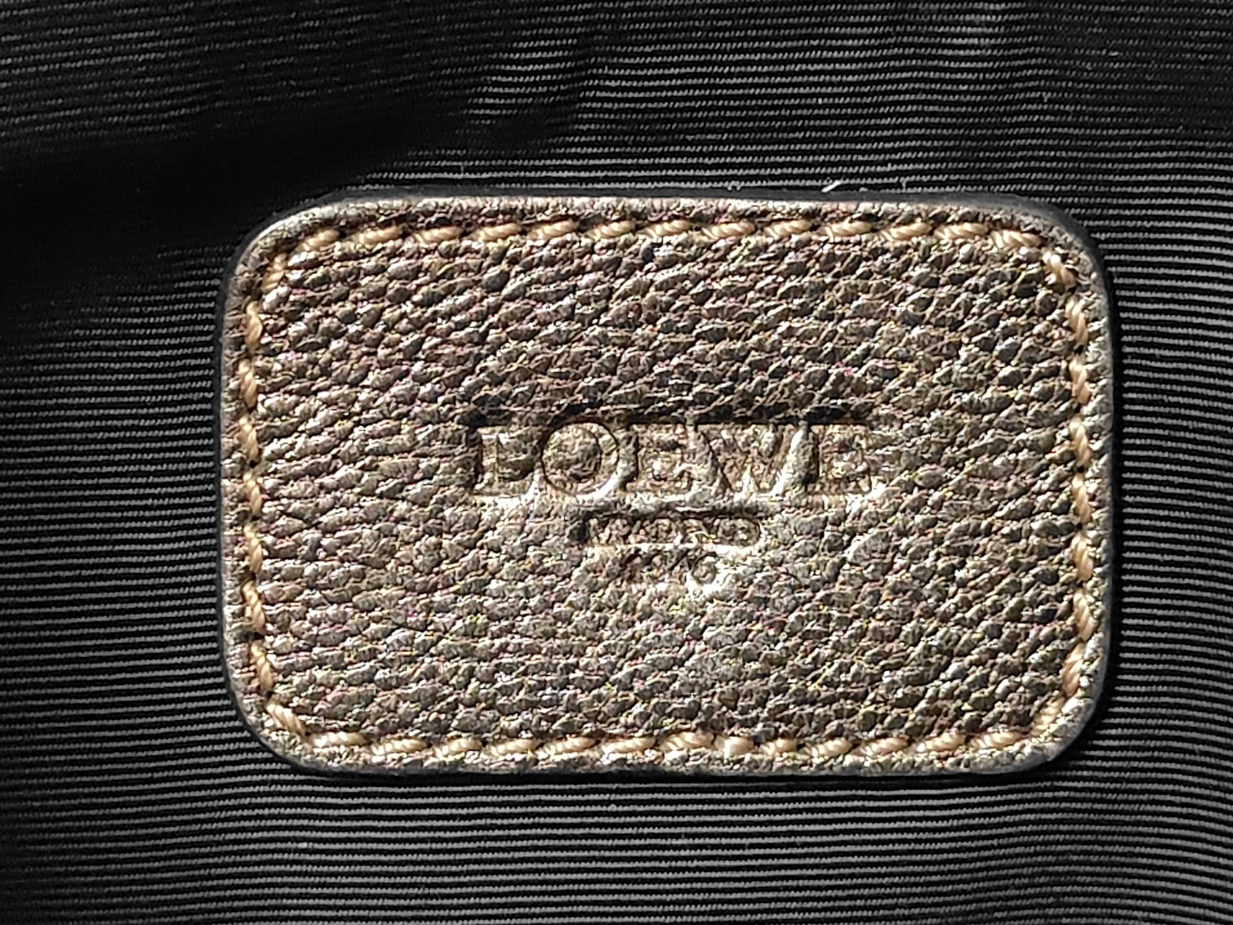 shoulder bag — view 9