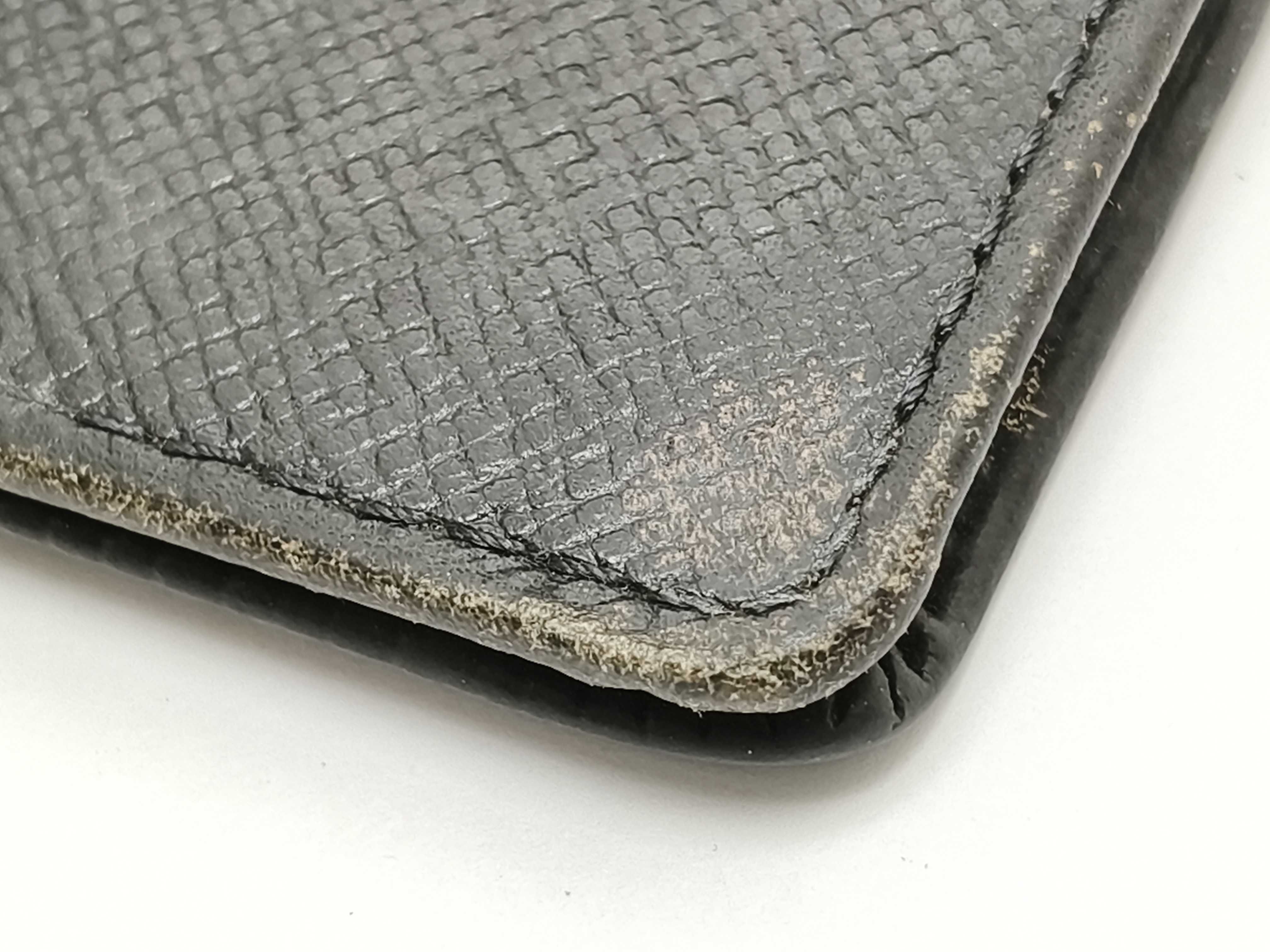epi lv epi wallet black billfold — view 13