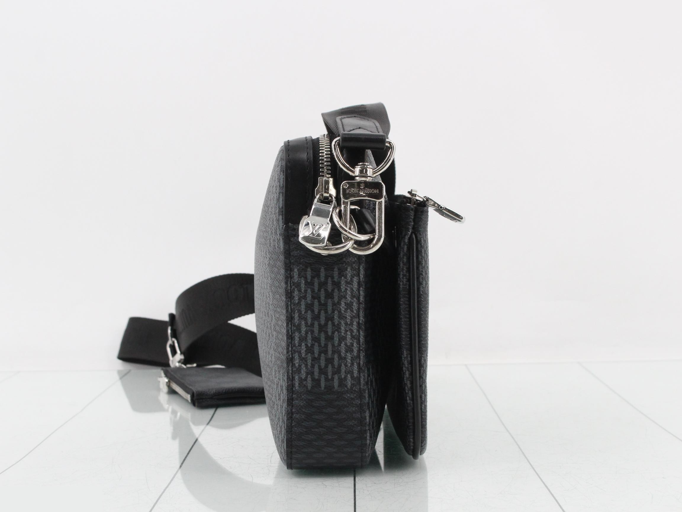 Damier Graphite 3D Trio Messenger Shoulder Bag with Case — view 4