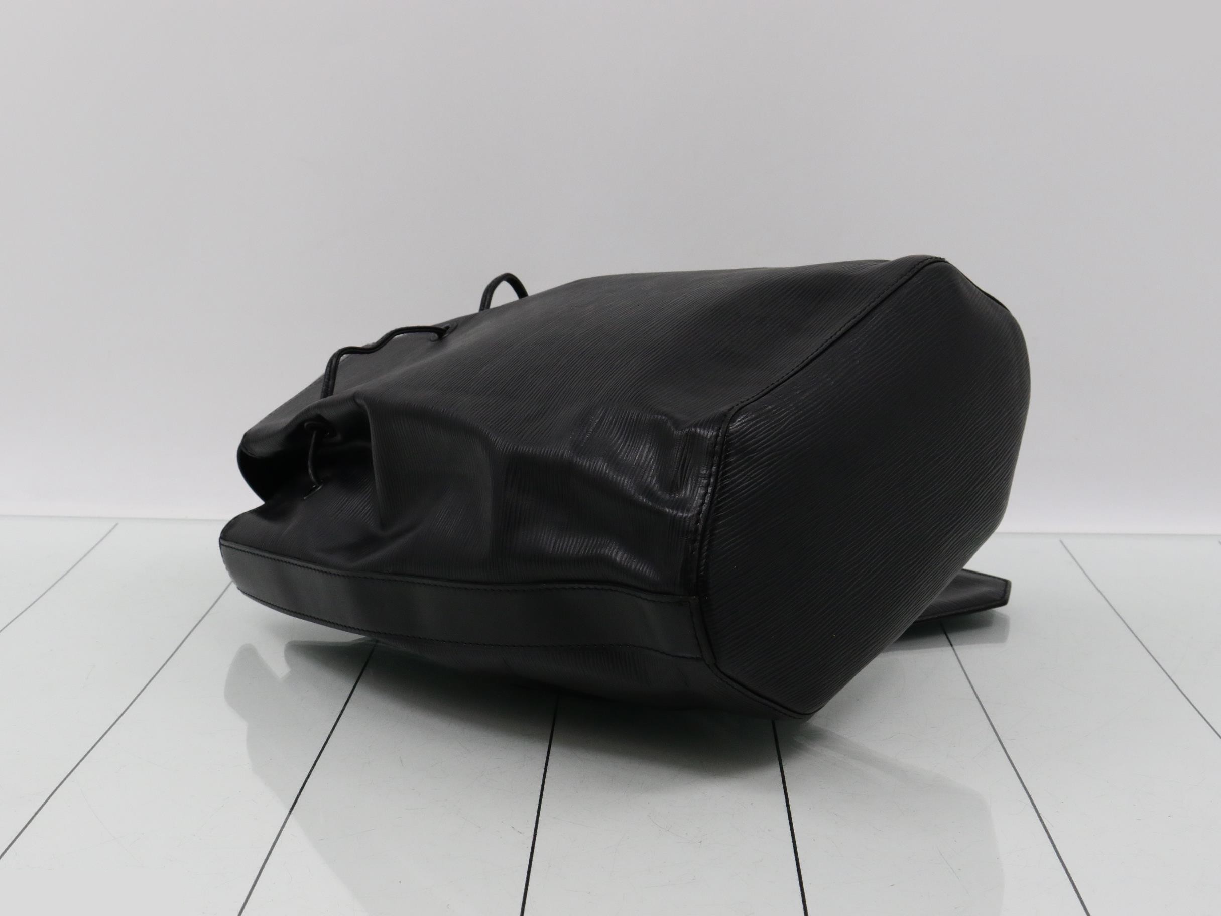 Epi Sac aux Noir Shoulder Bag with Pouch — view 5