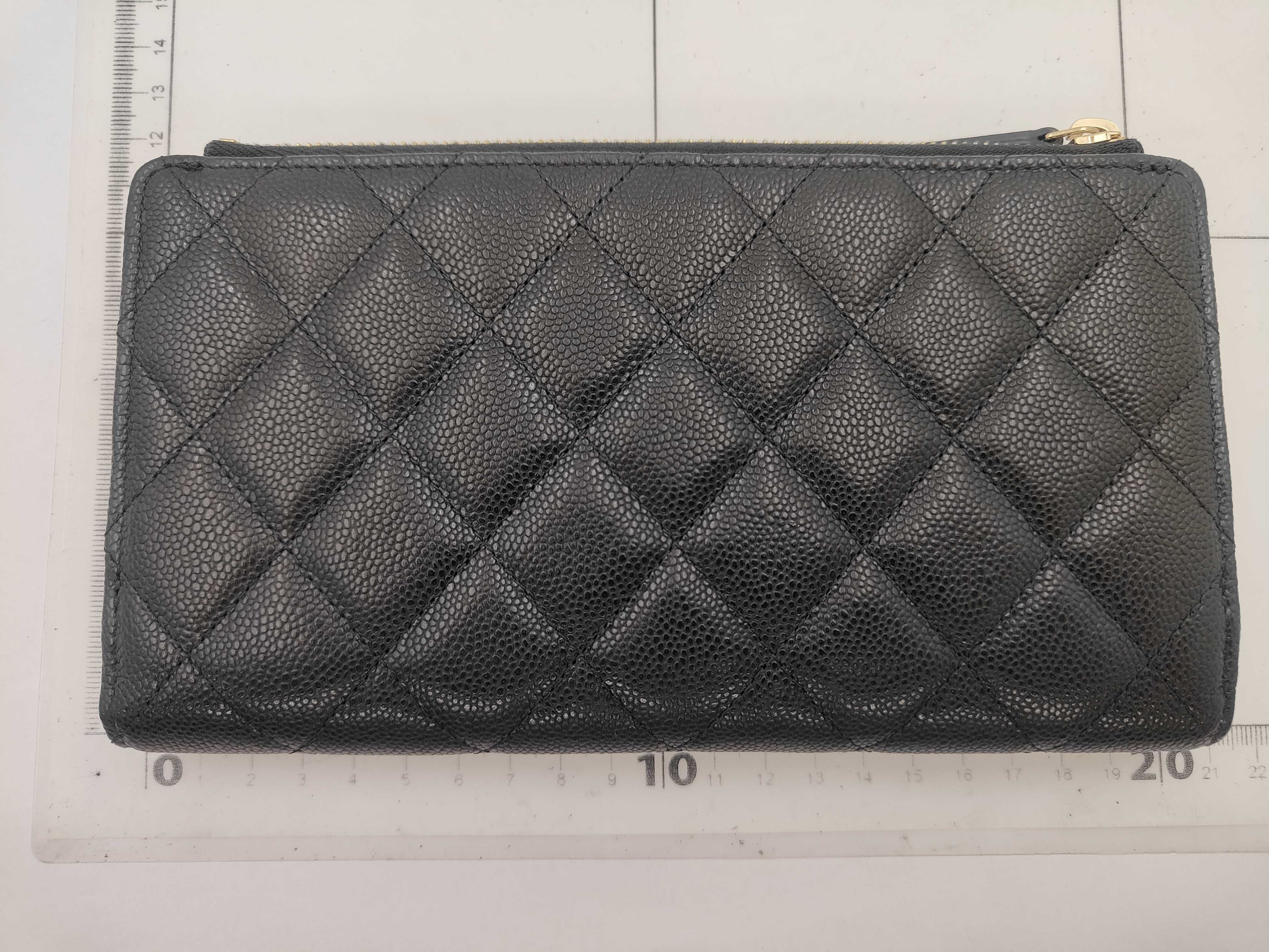 Long Wallet Caviar Leather Long Wallet AP3877 Black Wallet — view 2